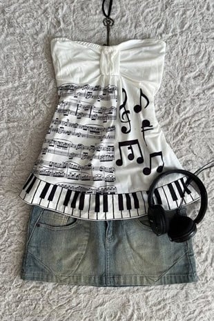 Beyaz Nota Desenli Piano Detaylı Y2K Straplez Crop