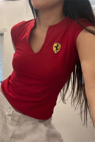 Kırmızı Ferrari F1 Kısa Kollu Crop