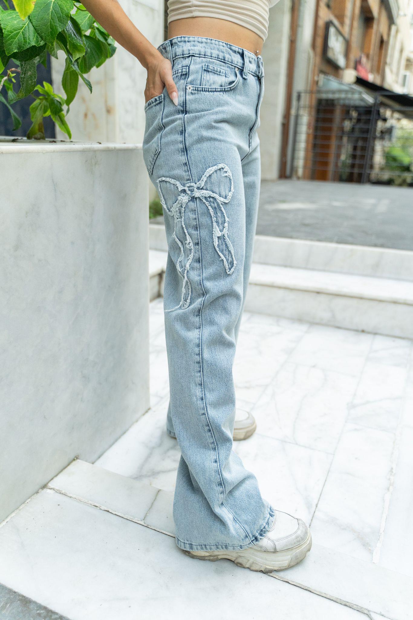 Açık Mavi Fiyonk Detay Baggy Jean