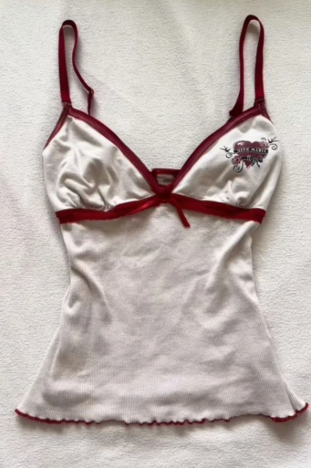 Beyaz Vive Maria Kırmızı Şeritli Fiyonk Detaylı Vintage Y2K Askılı Crop
