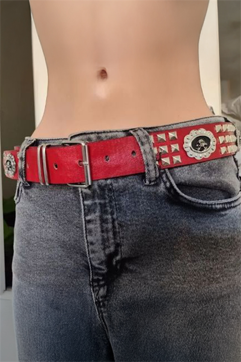 Fuşya Skull Tokalı Üç Şeri Piramit Zımbalı Gotik Deri Kemer