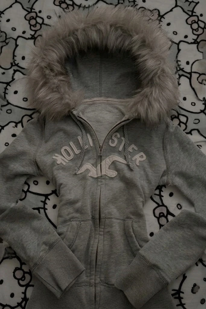 Gri Melanj Holister Kürk Detaylı Y2K Crop Hırka