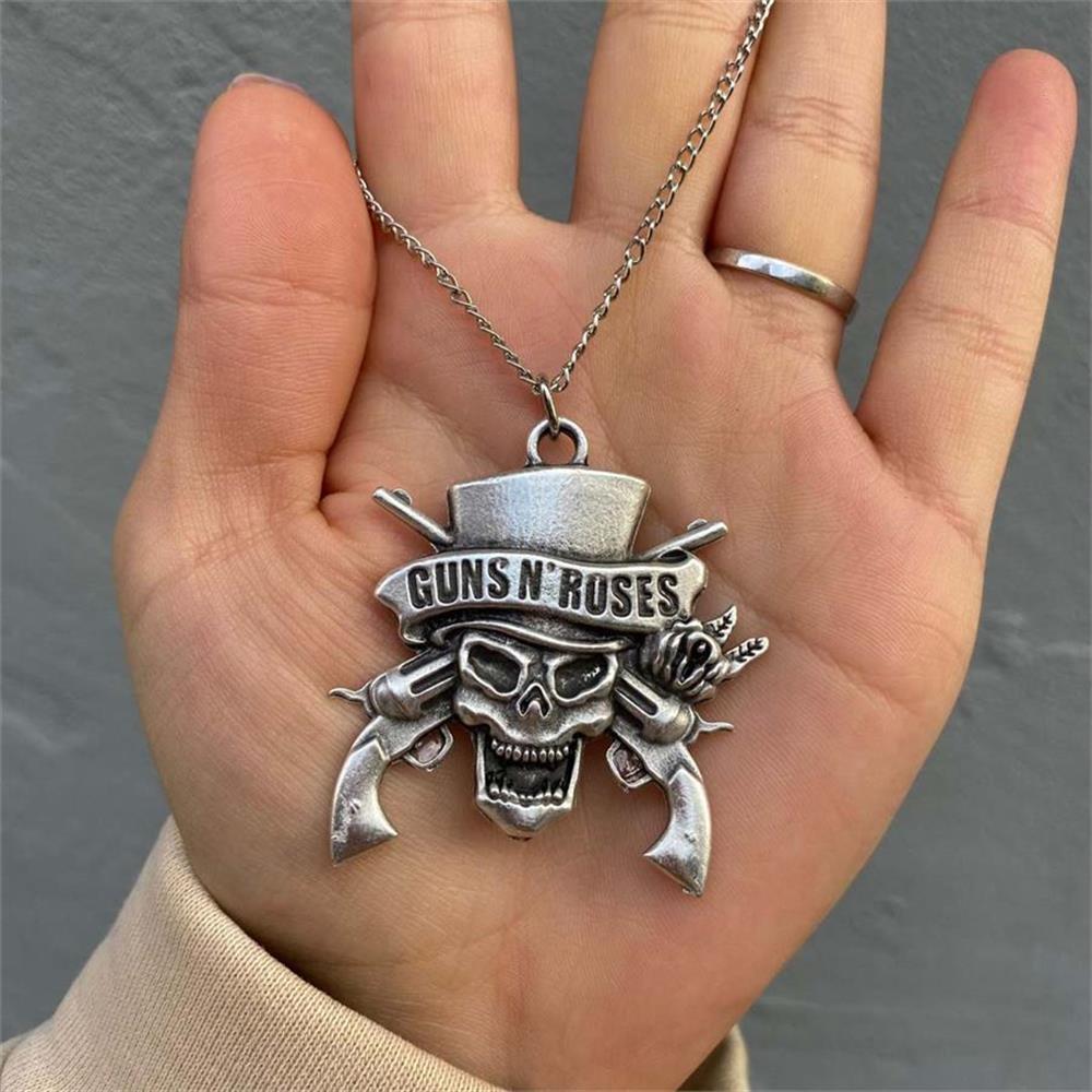 Guns N' Roses Skull Kolye