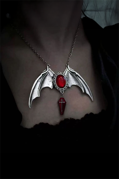 Silver Gotik Vampir Yarasa Kırmızı Taşlı Tabut Haçlı Kolye