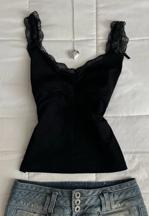 Siyah Dantel Detaylı Fiyonklu Coquette Y2K Askılı Crop