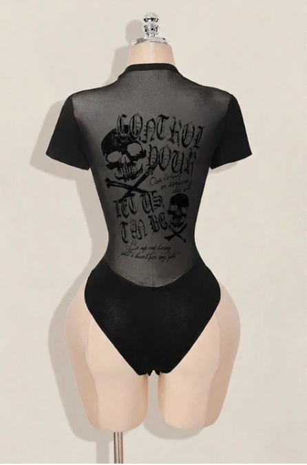 Siyah Gotik Skulls Control Transparan Kısa Kollu Çıtçıtlı Body