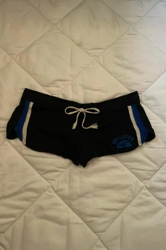 Siyah Hollister Lacivert Yan Şeritli Y2K Mini Spor Şort