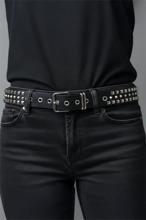Siyah Rocker Kuşgözü Detaylı Piramit Deri Kemer
