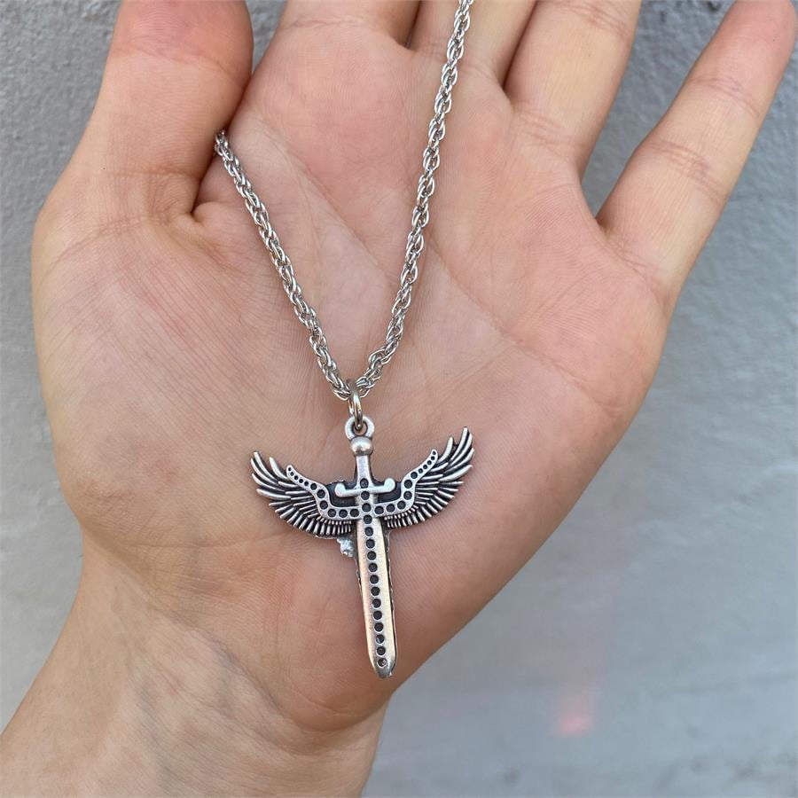 Winged Sword Zincirli Kolye 