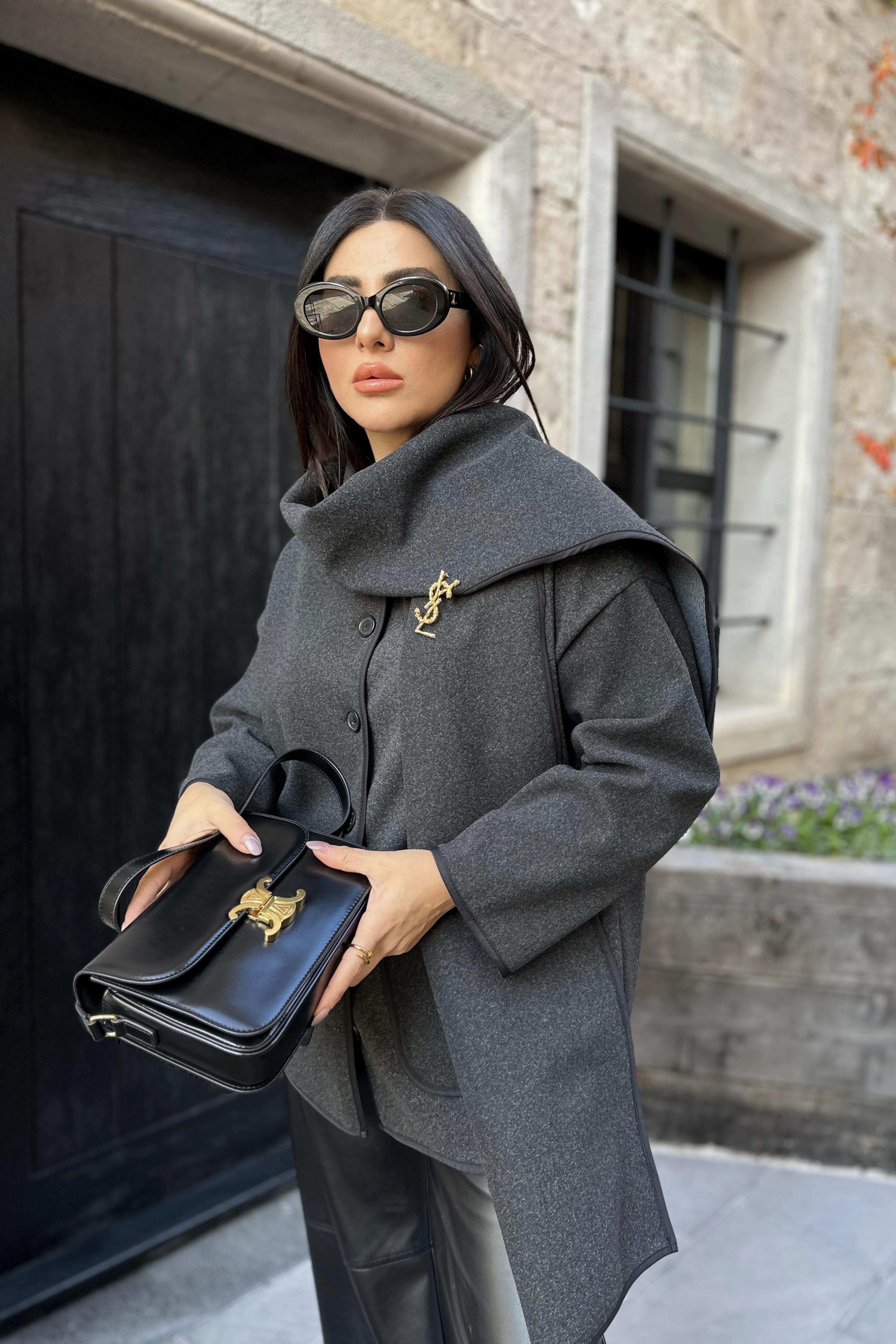 Antrasit Atkı Tasarım Cepli Kaşe Ceket