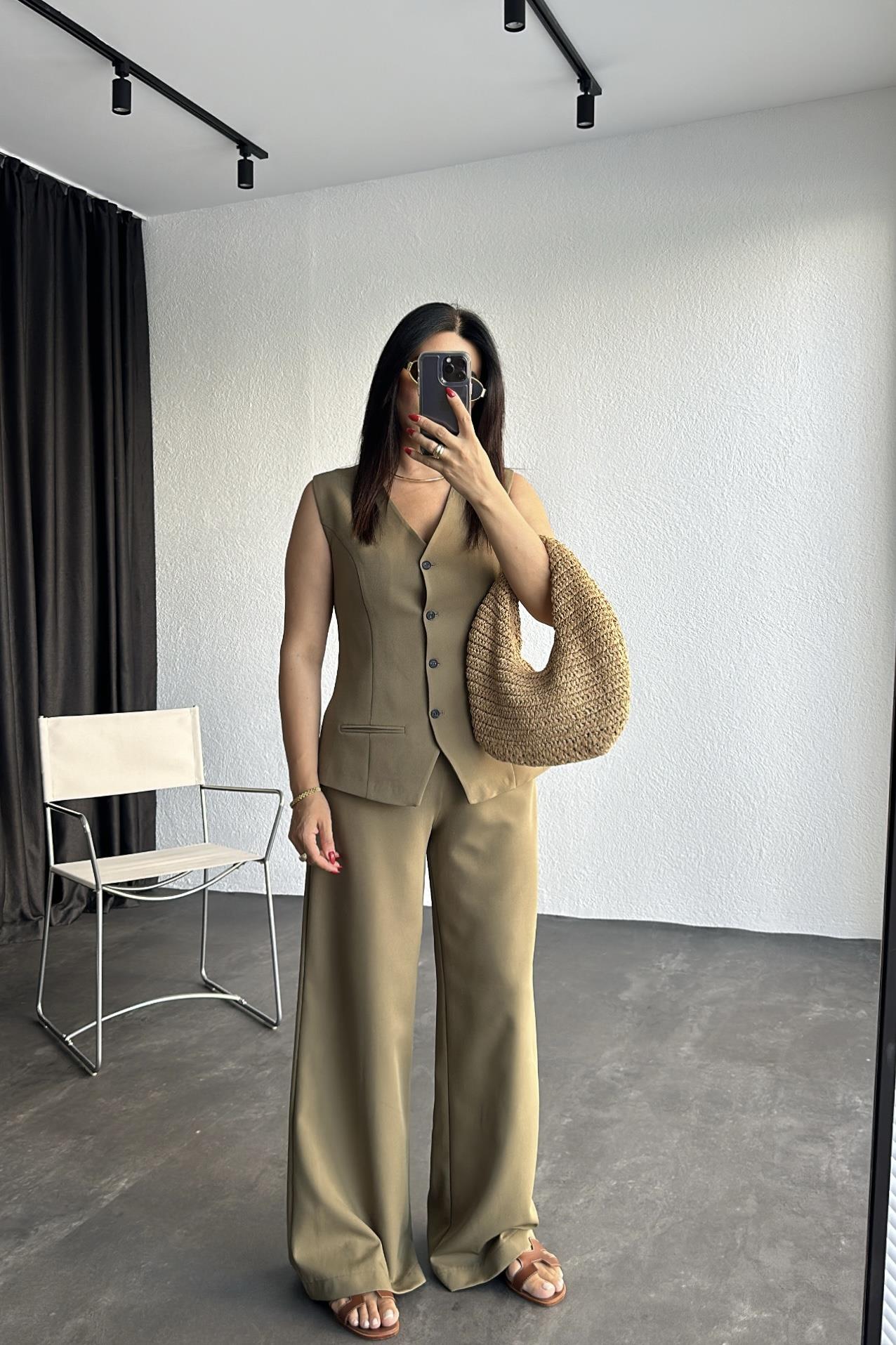 Astarlı Premium Seri Yelek Pantolon Takım Haki