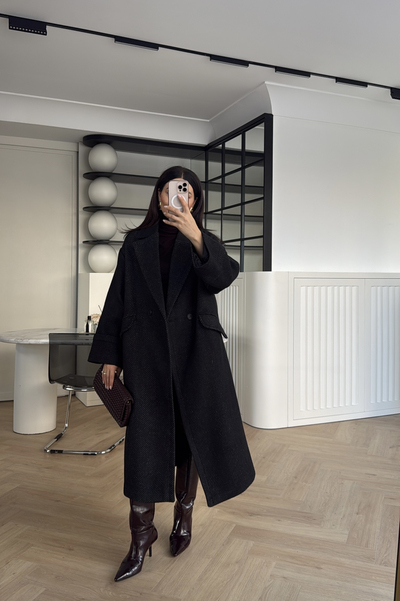 BALIKSIRTI KRUVAZE KABAN SİYAH