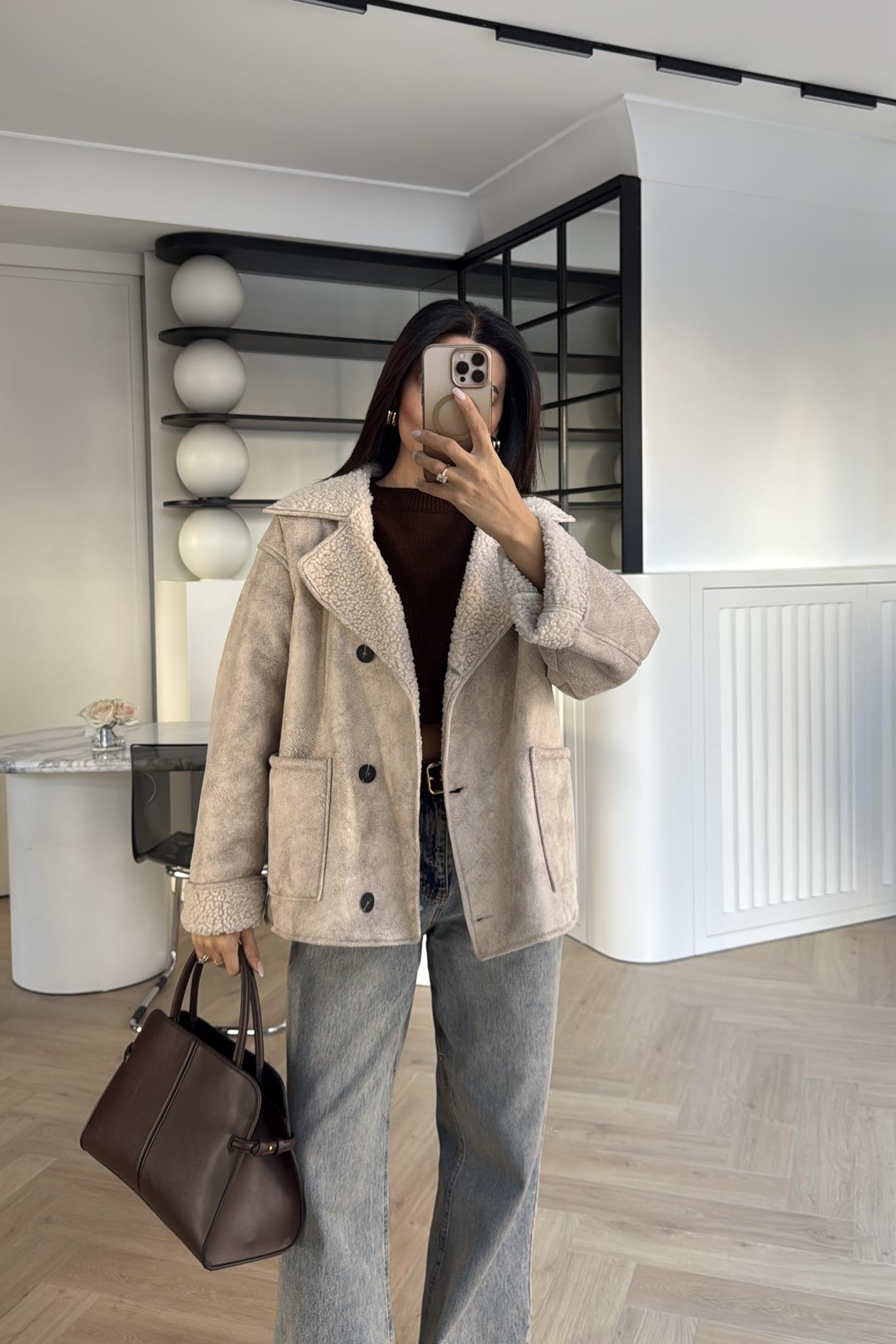 BEJ RENGİ İÇİ KÜRKLÜ DERİ CEKET 