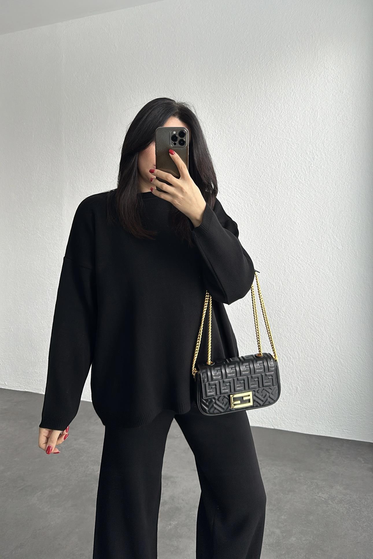 Bisiklet Yaka Triko Takım Siyah