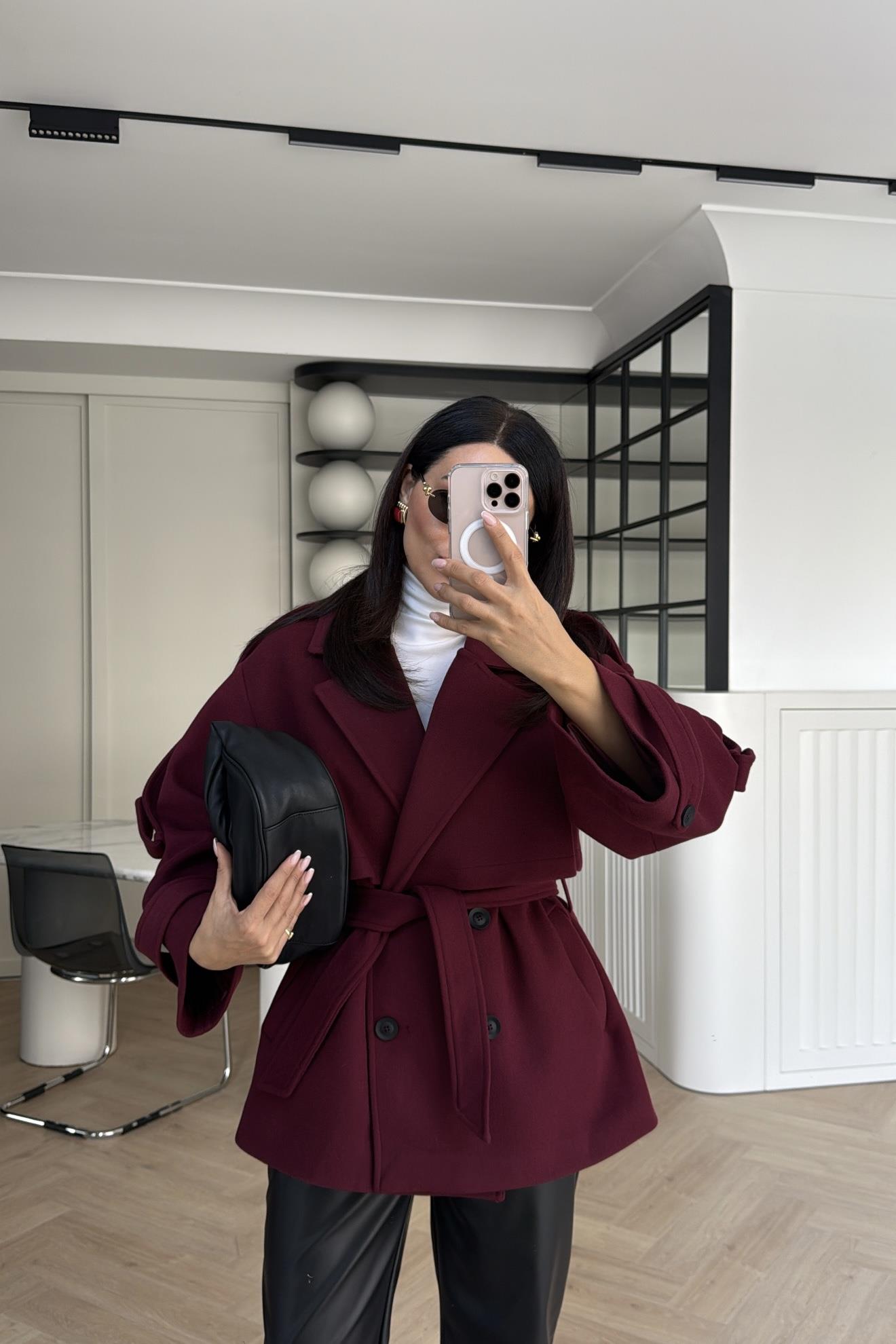 BORDO ARKASI RÜZGARLIKLI KUŞAKLI PREMIUM KAŞE KABAN