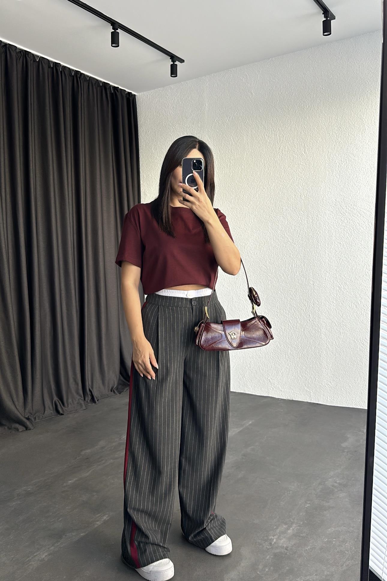 Bordo Şeritli Bel Detaylı Çizgili Kumaş Pantolon 