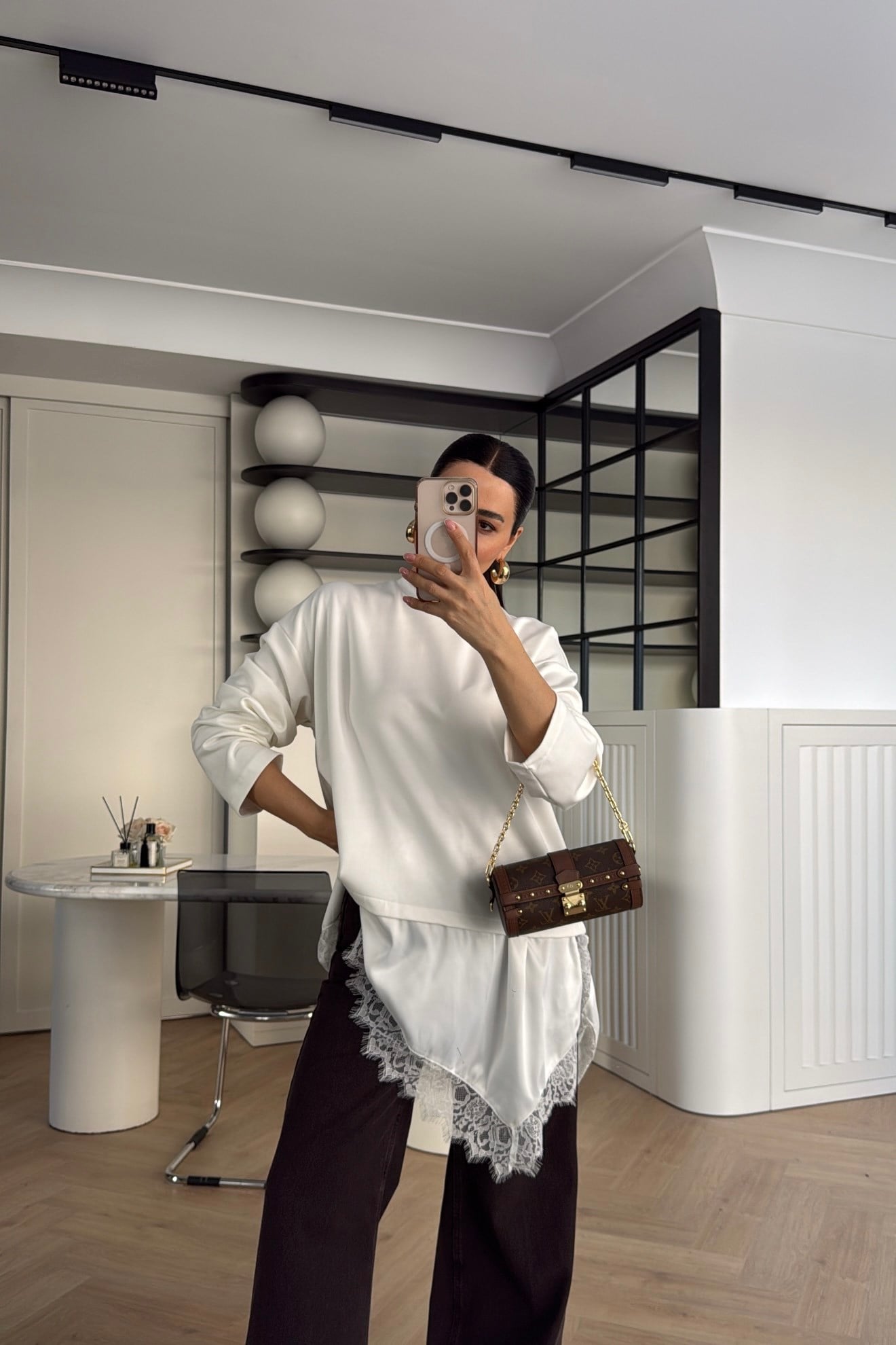 DANTEL DETAYLI MODAL SWEATSHİRT BEYAZ 