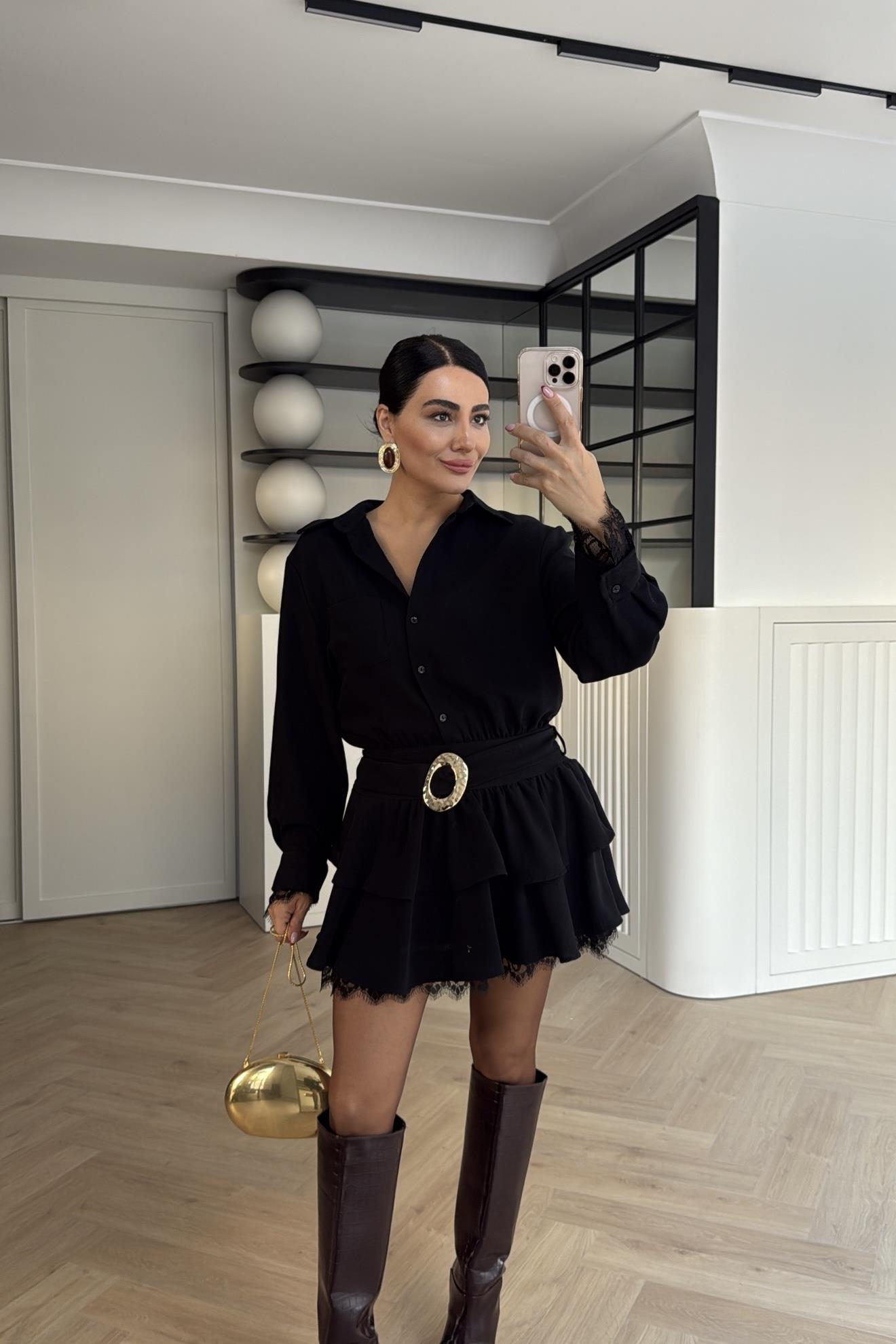 DANTEL DETAYLI YANDAN FERMUARLI ETEĞİ KATLI TASARIM ELBİSE SİYAH 