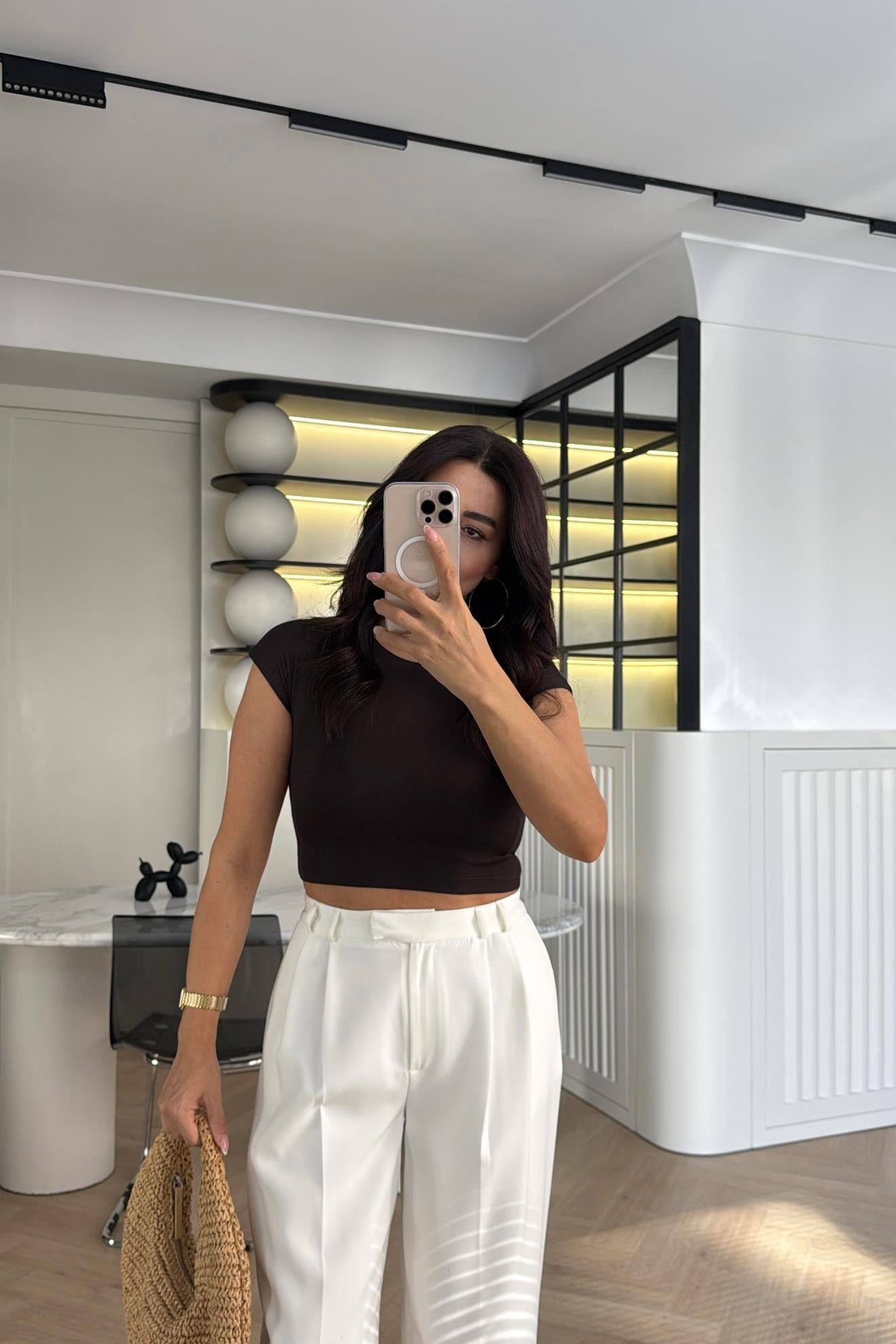 DİLVİN T-KOL MODAL CROP KAHVE