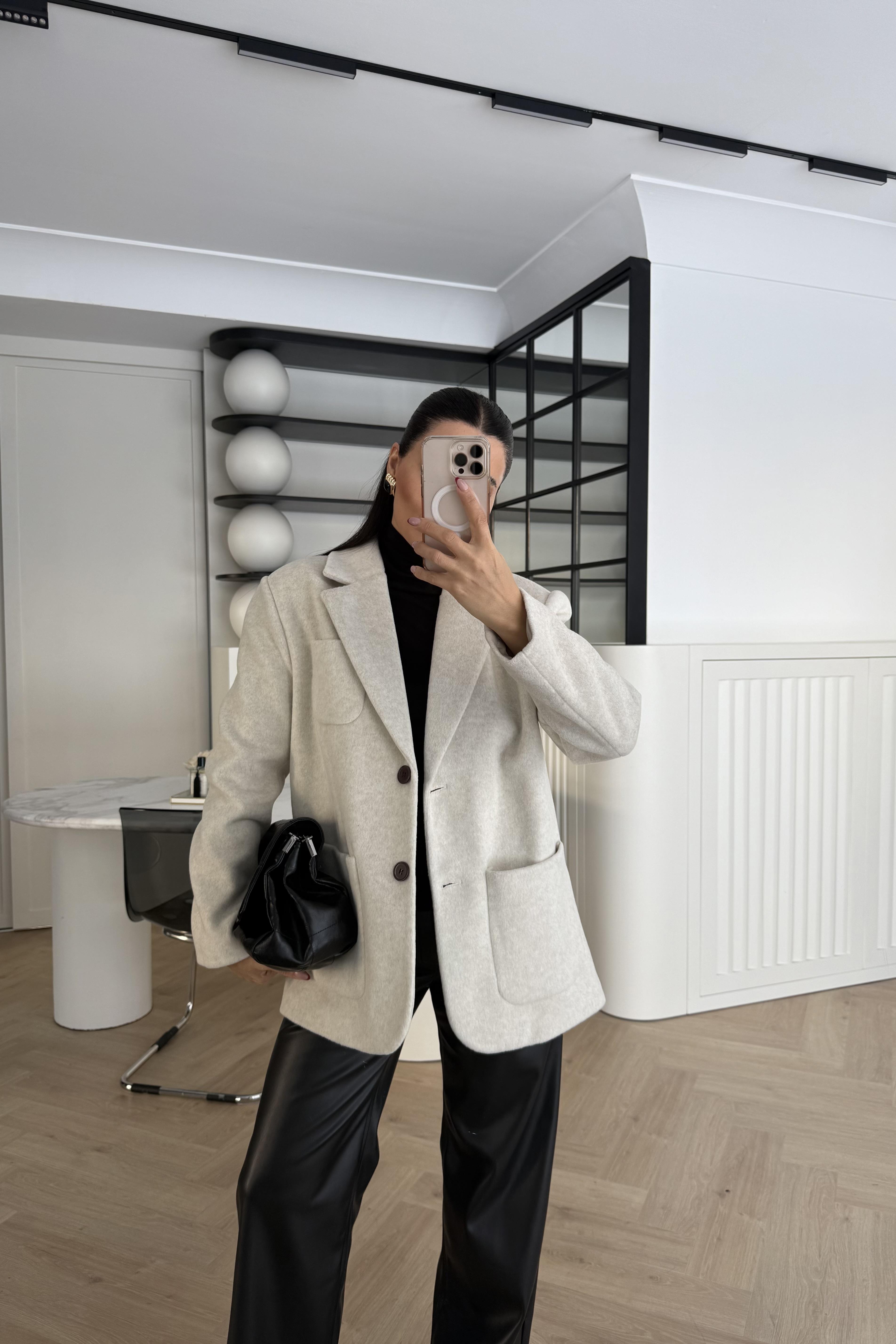 DÜĞMELİ KAŞE BLAZER CEKET EKRU