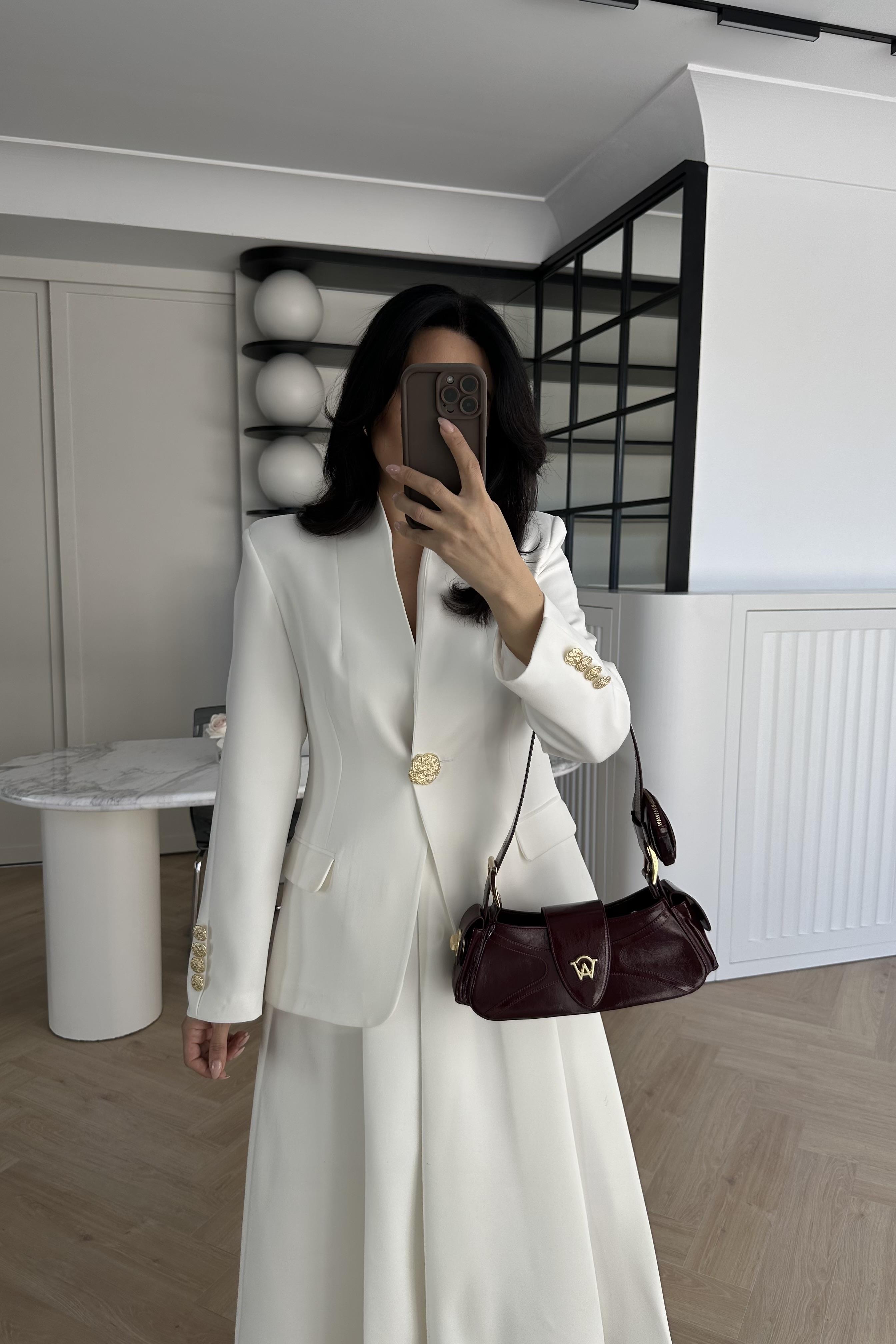 Ekru Gold Düğmeli Hakim Yaka Blazer Ceket