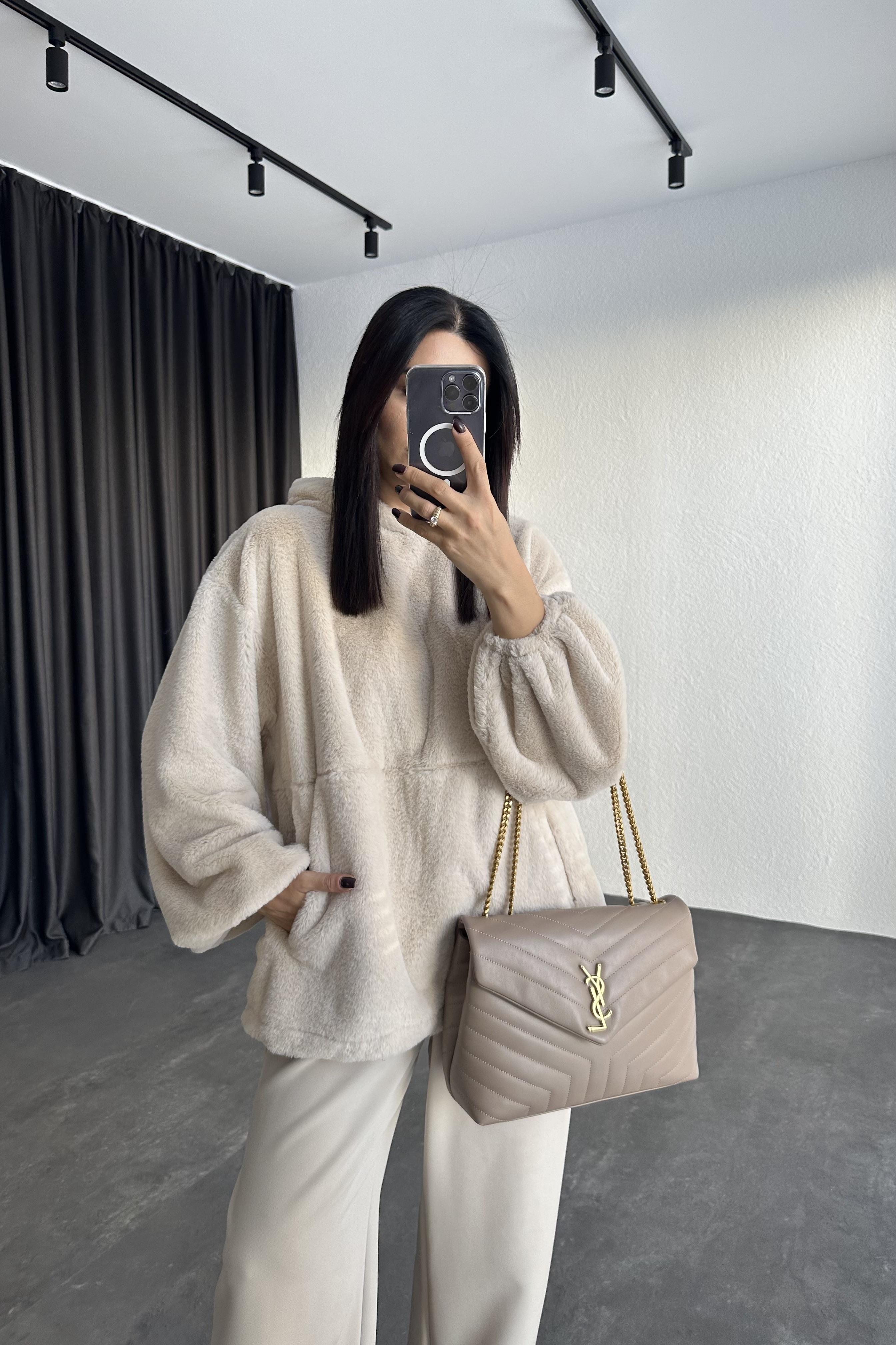 Ekru Renk Kanguru Cepli Massimo Peluş Sweatshirt