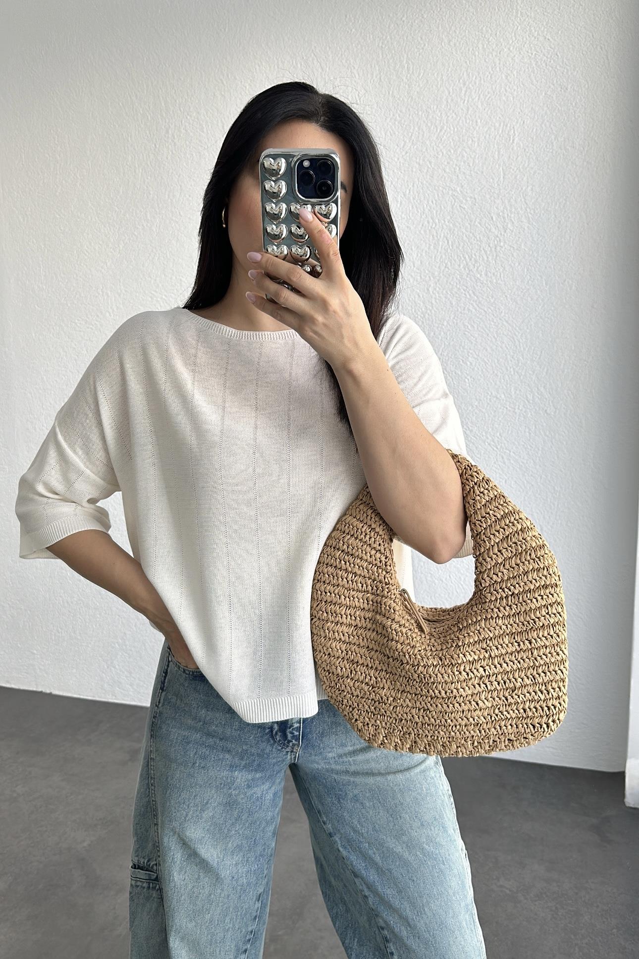 Ekru Renk Rahat Kalıp Yazlık Triiko