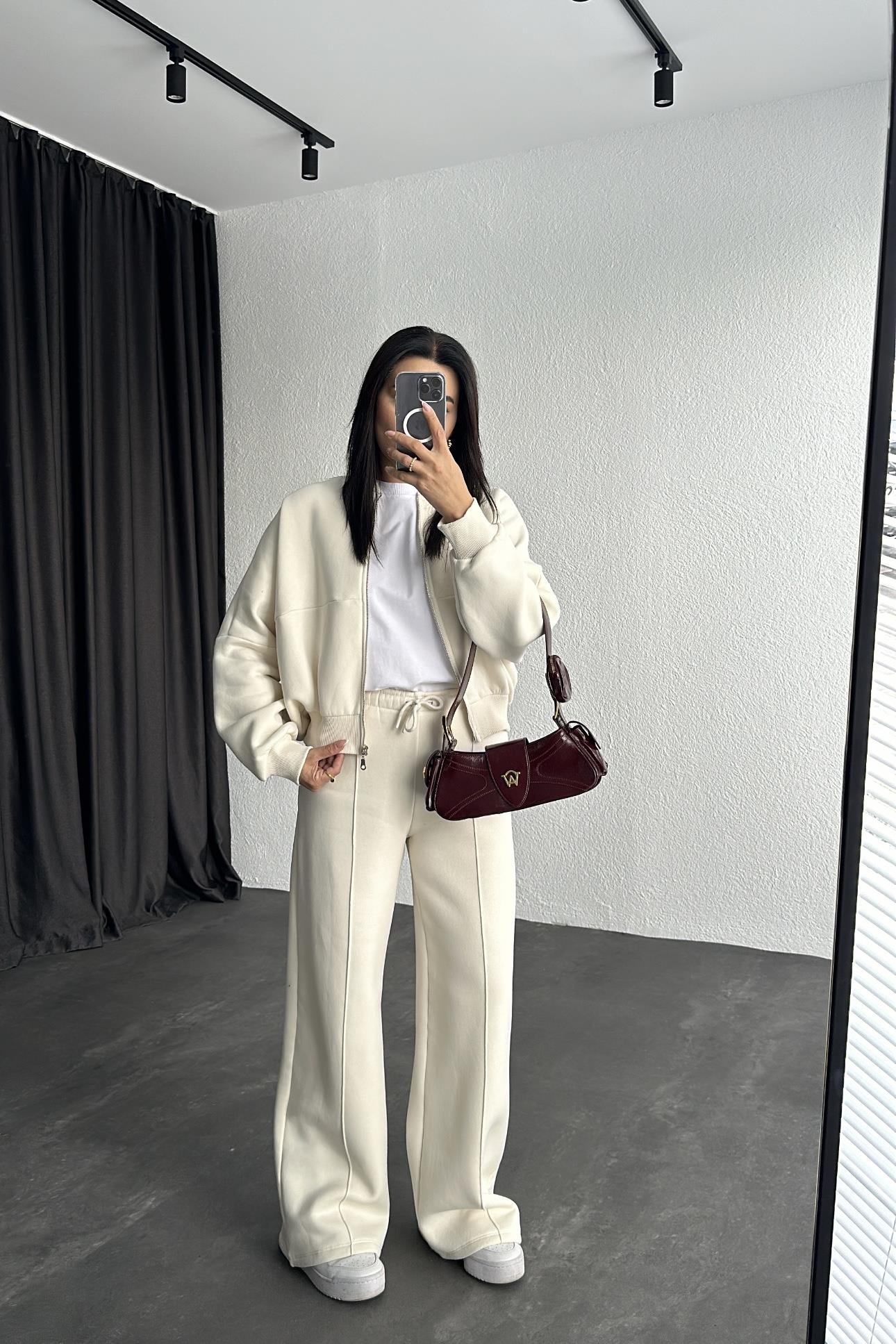 Ekru Renk Şardonlu Zr Model Eşofman Takım