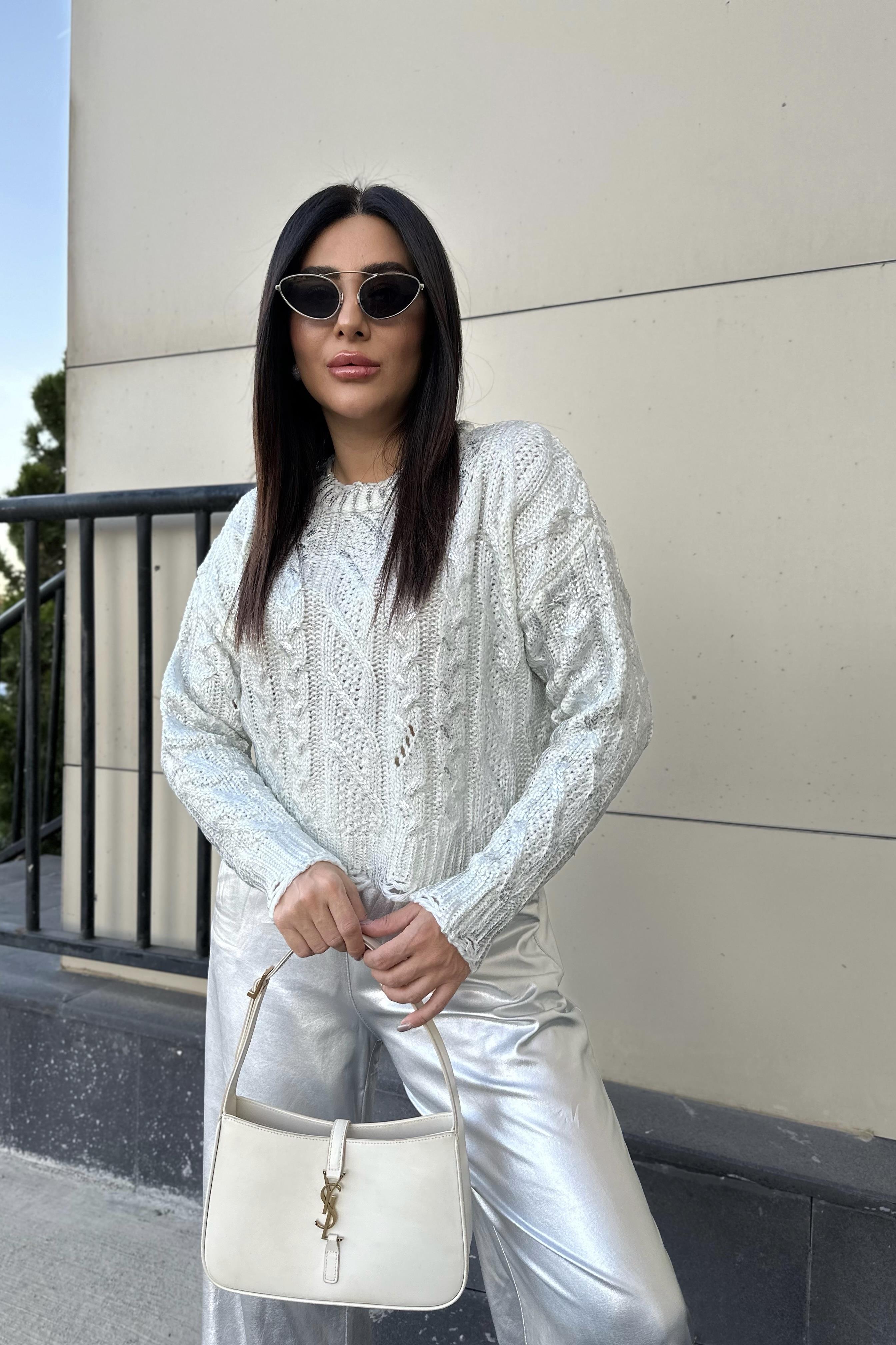 Gümüş Varaklı Marka Model Triko