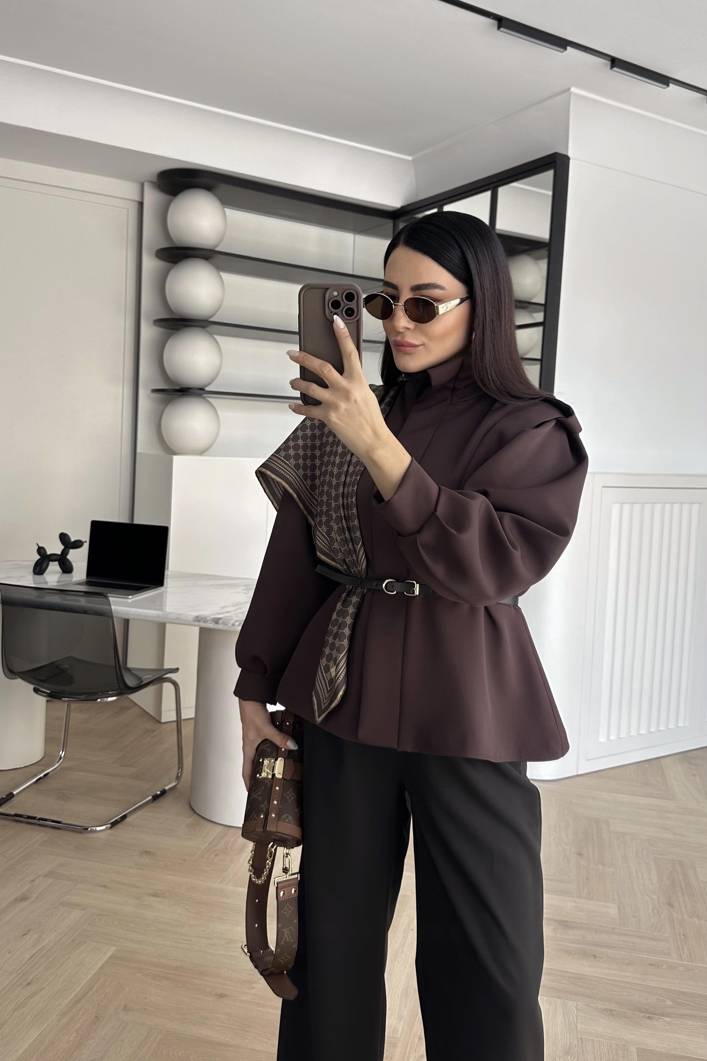 Kahve Kemerli Dik Yaka Tasarım Ceket