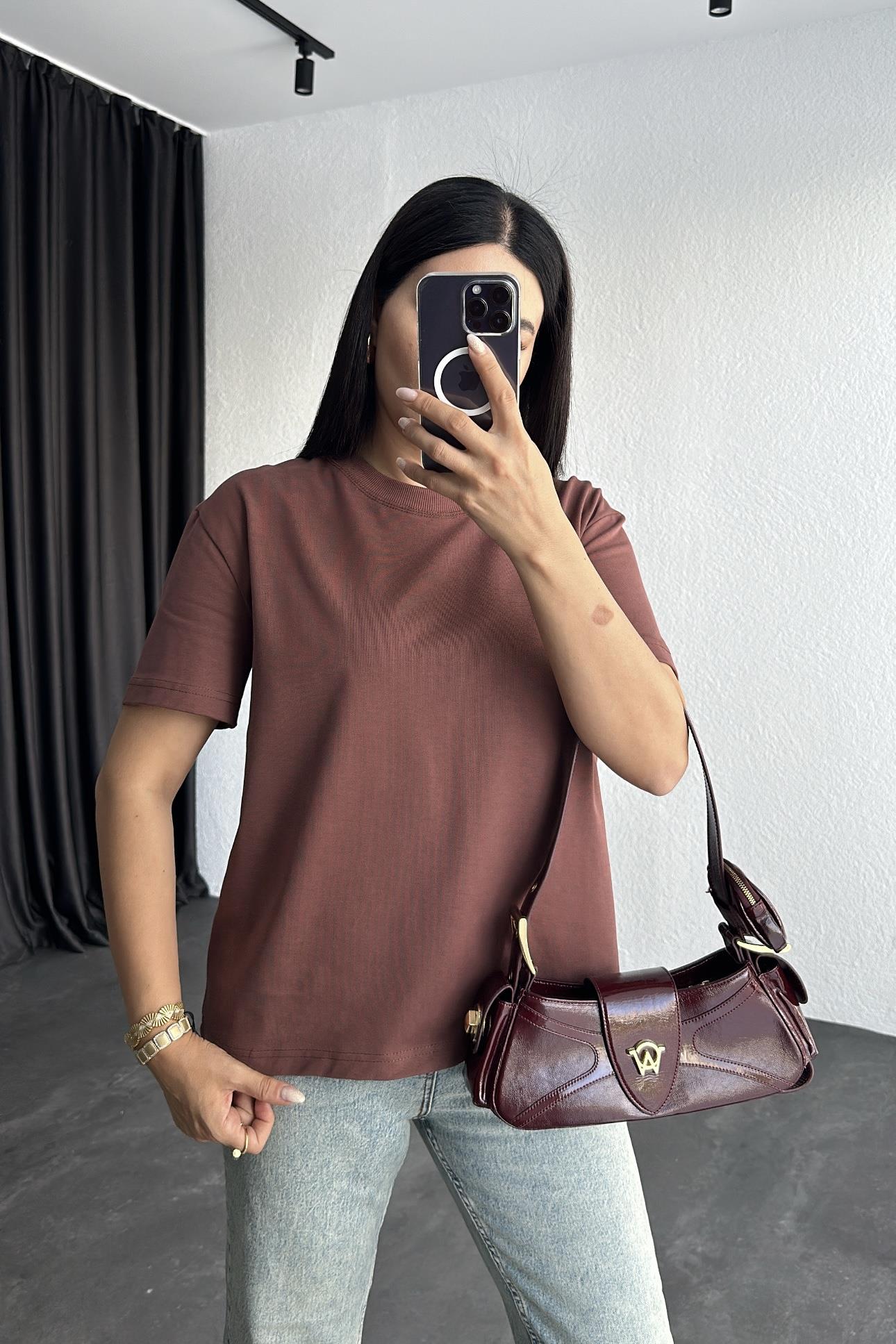 Kahve Renk Dekoratif Yaka Dilvin Marka Basic