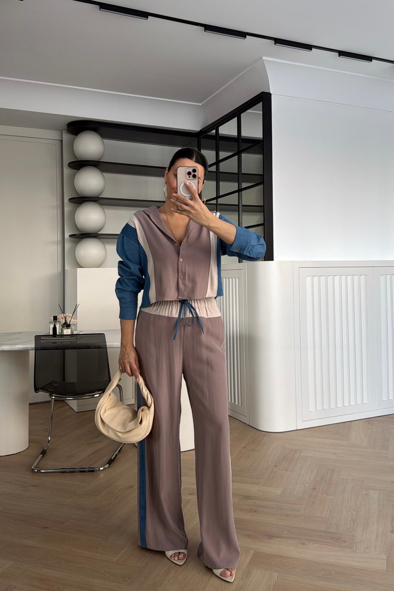 MARKA MODEL BLOKLU TENSEL TAKIM BEJ 