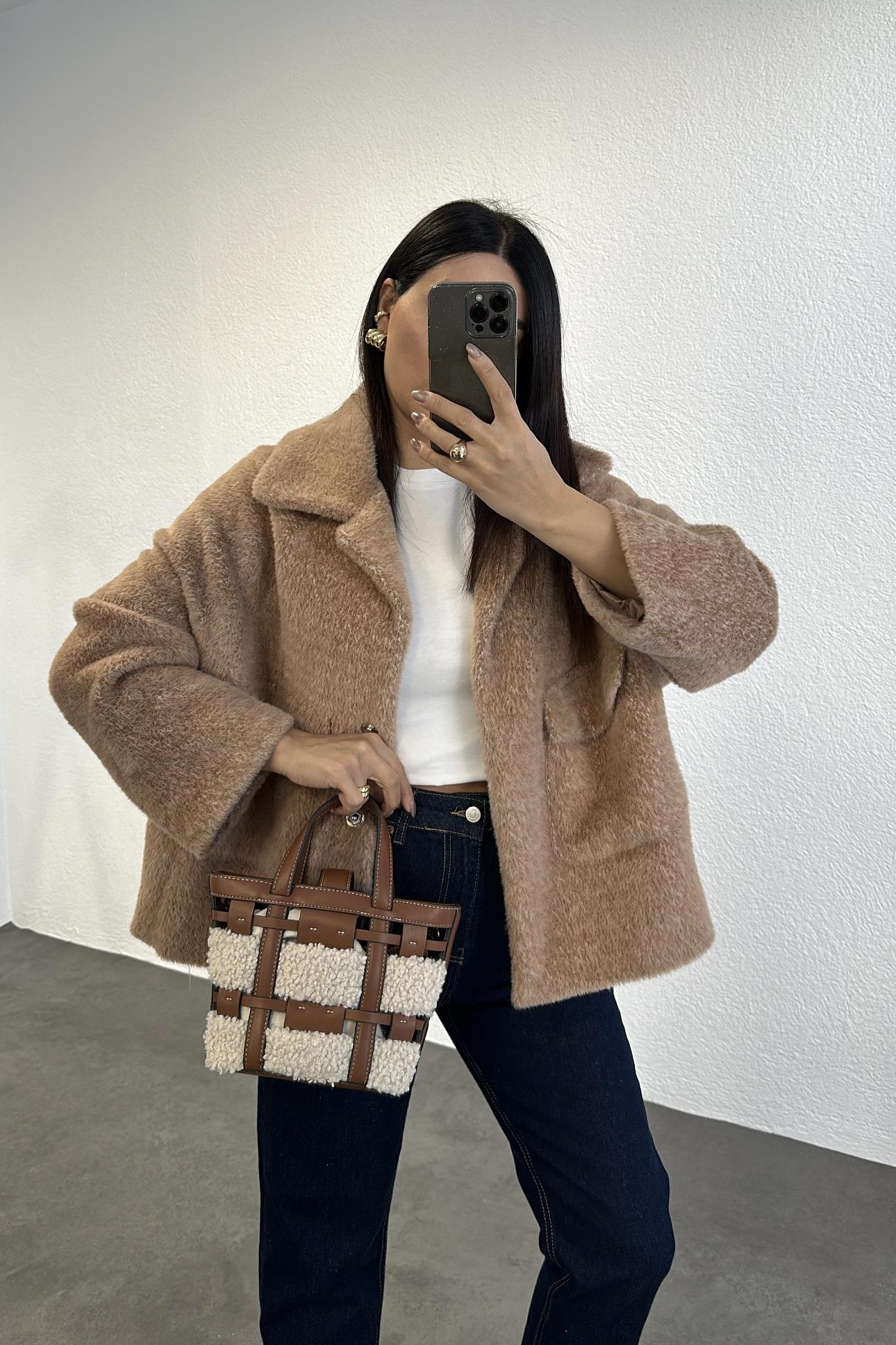 Premium Astarlı Peluş Ceket Bej