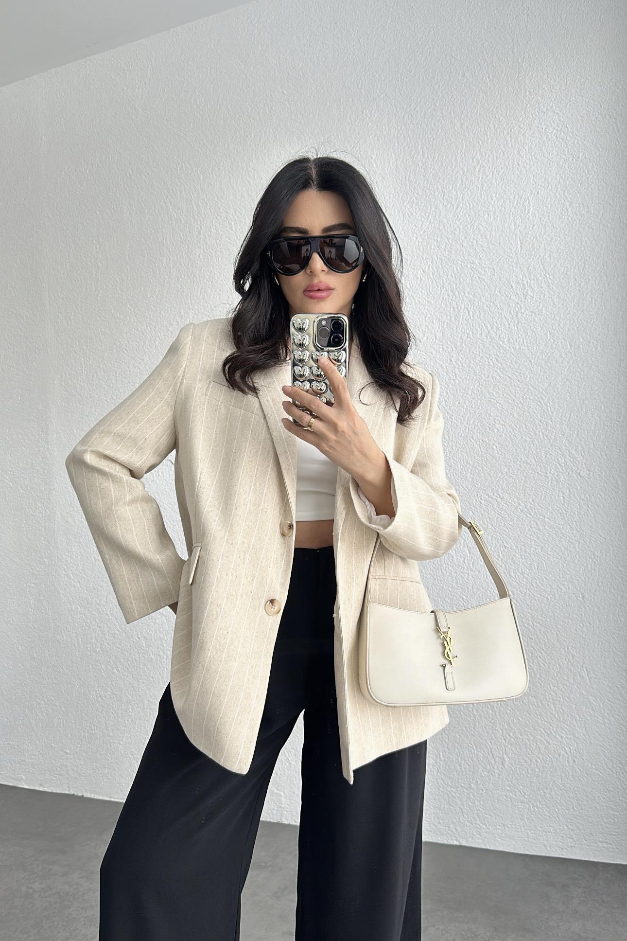 Premium Beyaz Çizgili Astarlı Oversize Keten Blazer Ceket
