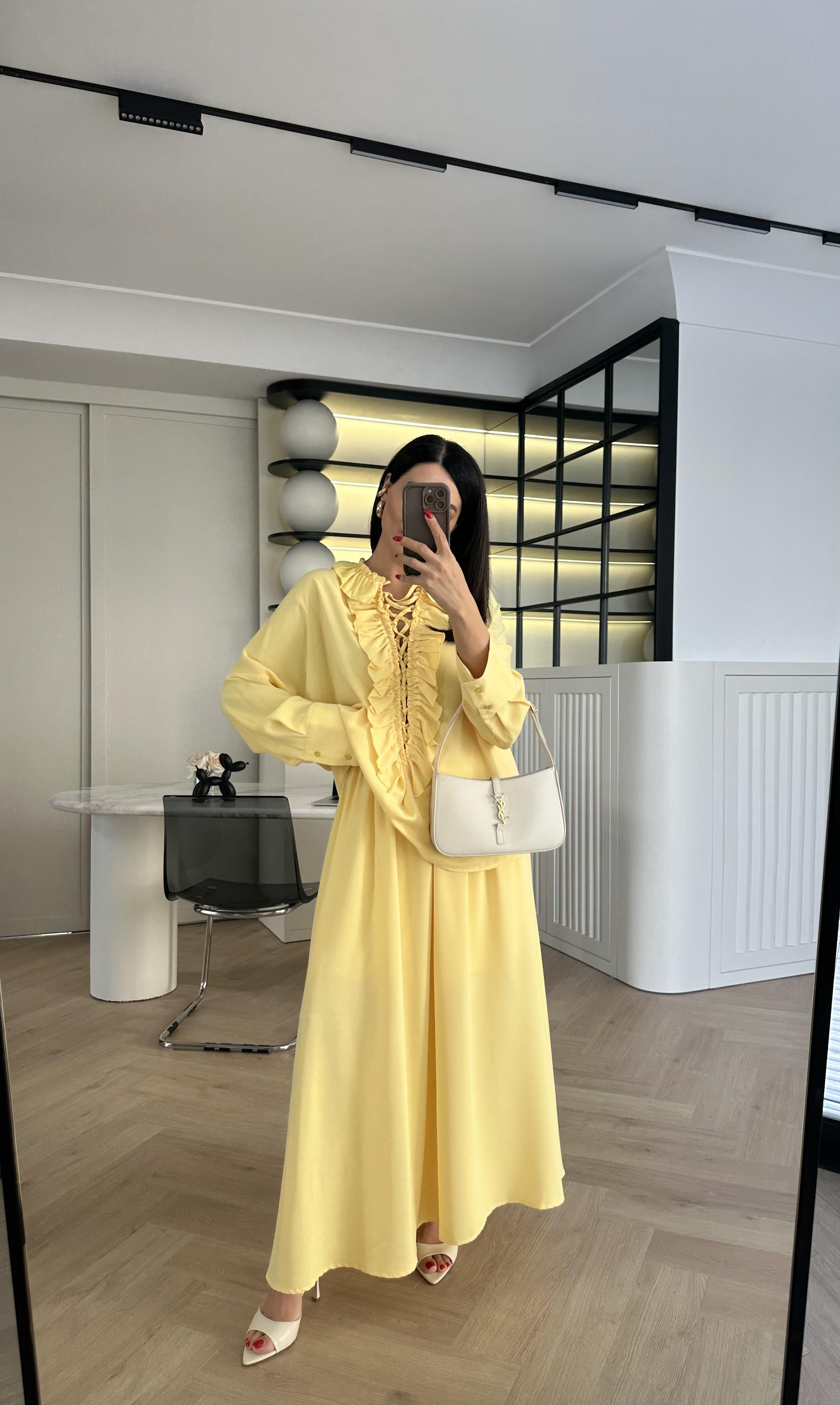 Sarı Marka Model Etek Gömlek Takım