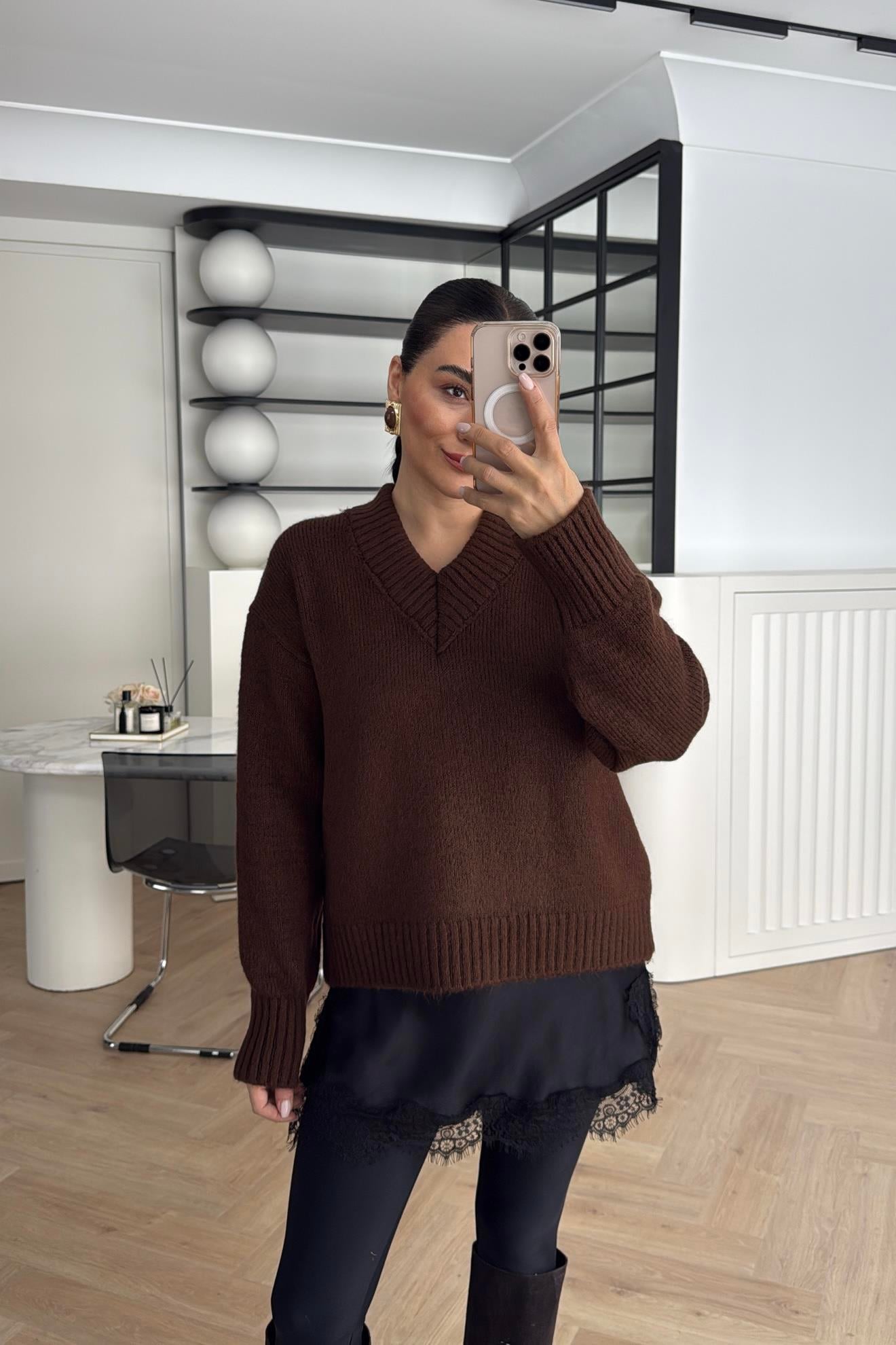 SATEN İP ASKILI ELBİSE ASTARLI TRİKO KAZAK KAHVE 