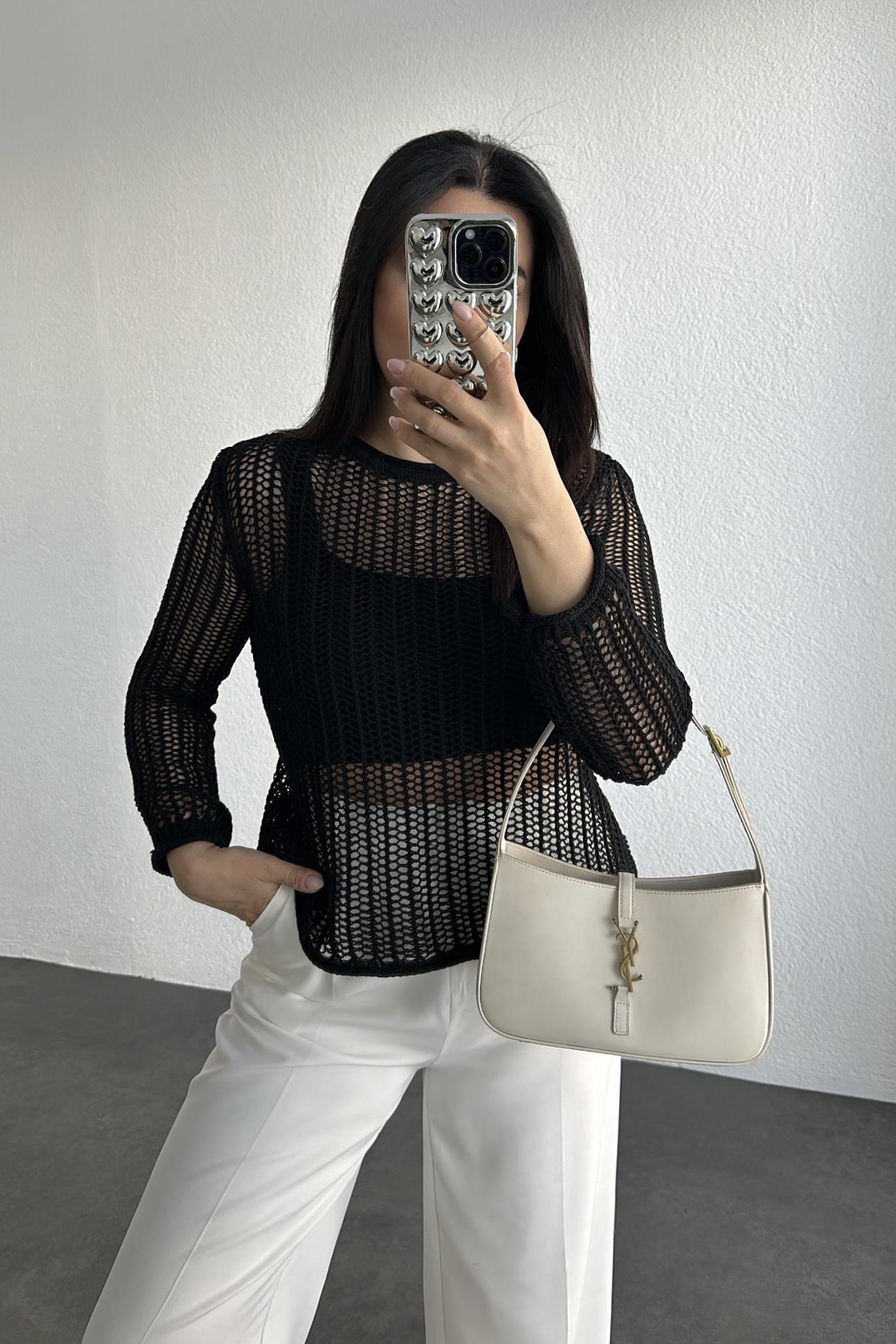 Siyah Ajurlu Mevsimlik Triko