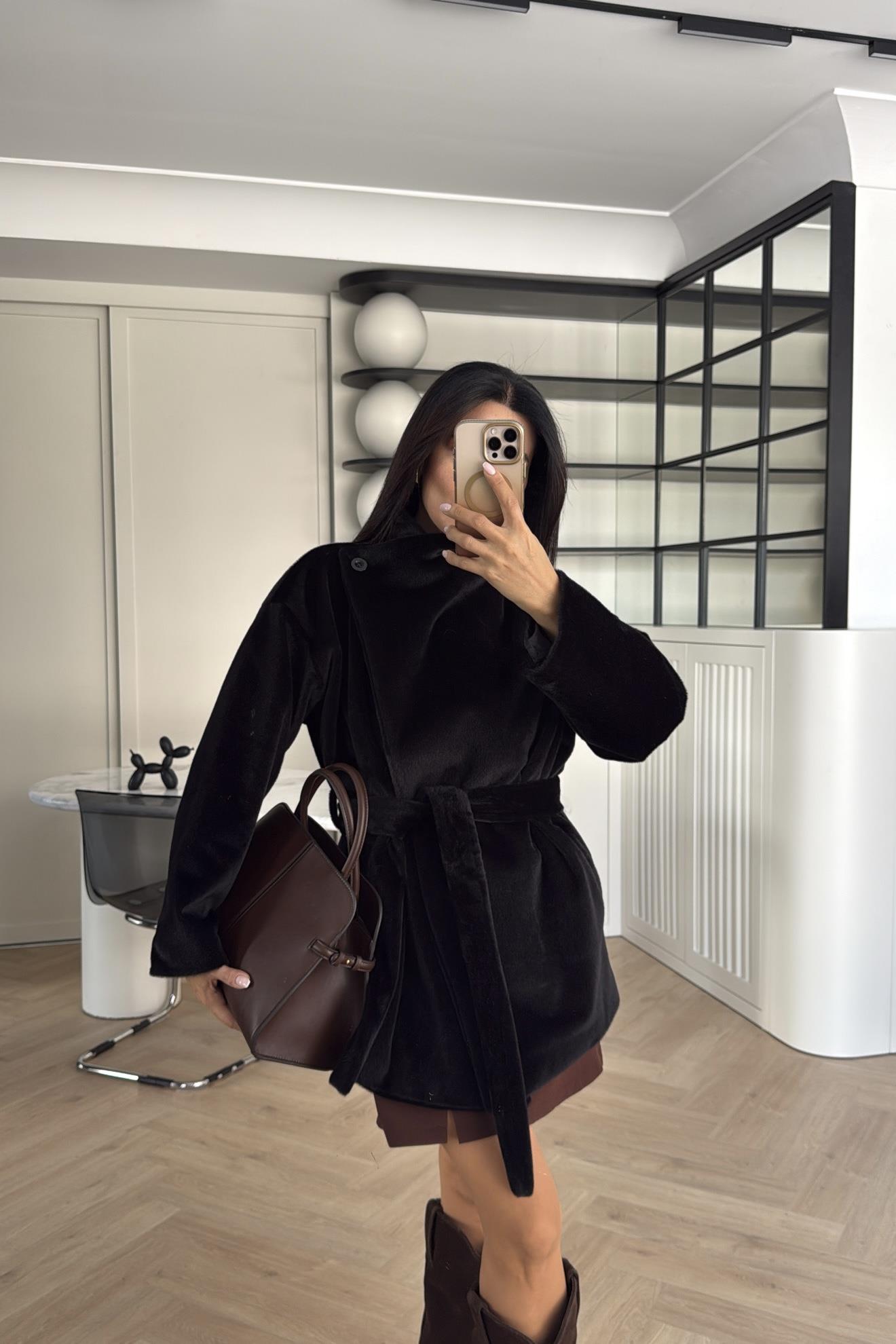 SİYAH ASTARLI DİK YAKA PELUŞ CEKET