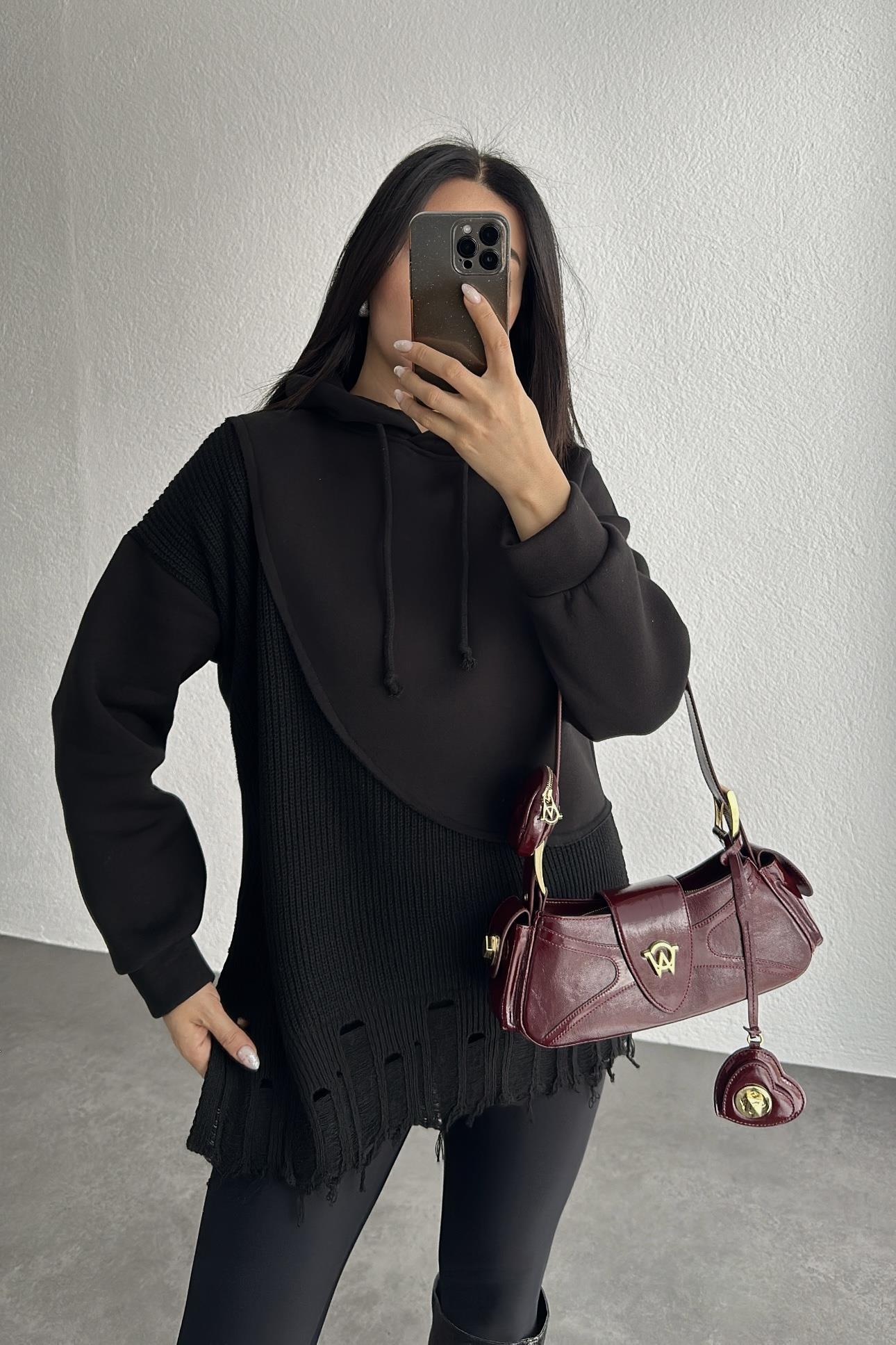 Triko Detay İçi Şardonlu Kapüşonlu Siyah Renk Sweatshirt