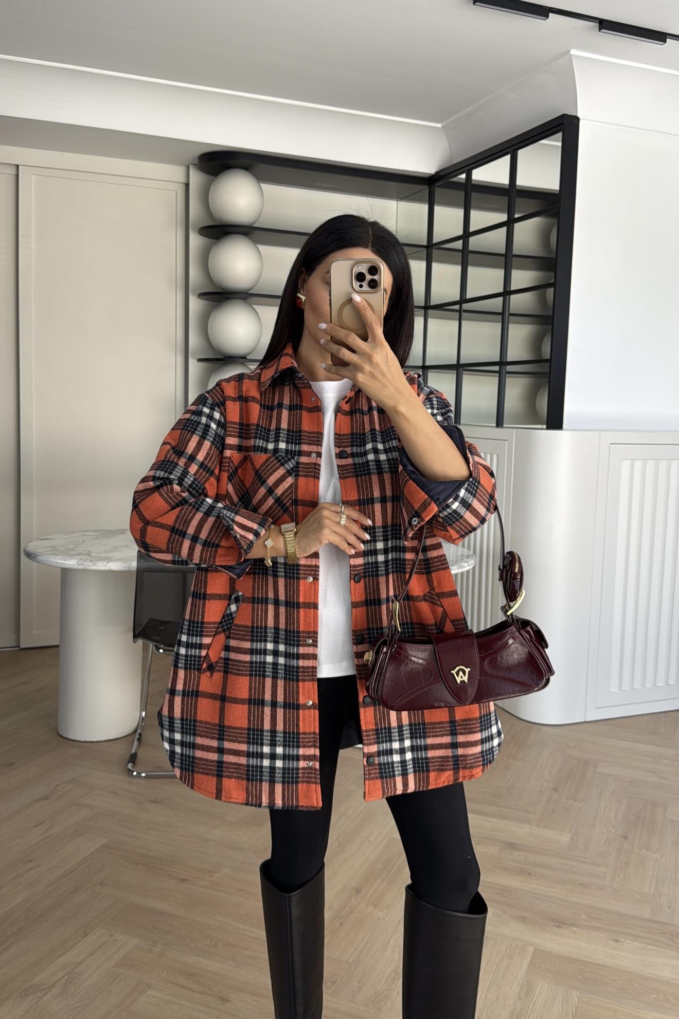 TURUNCU EKOSE ELYAF DOLGULU OVERİZE CEKET