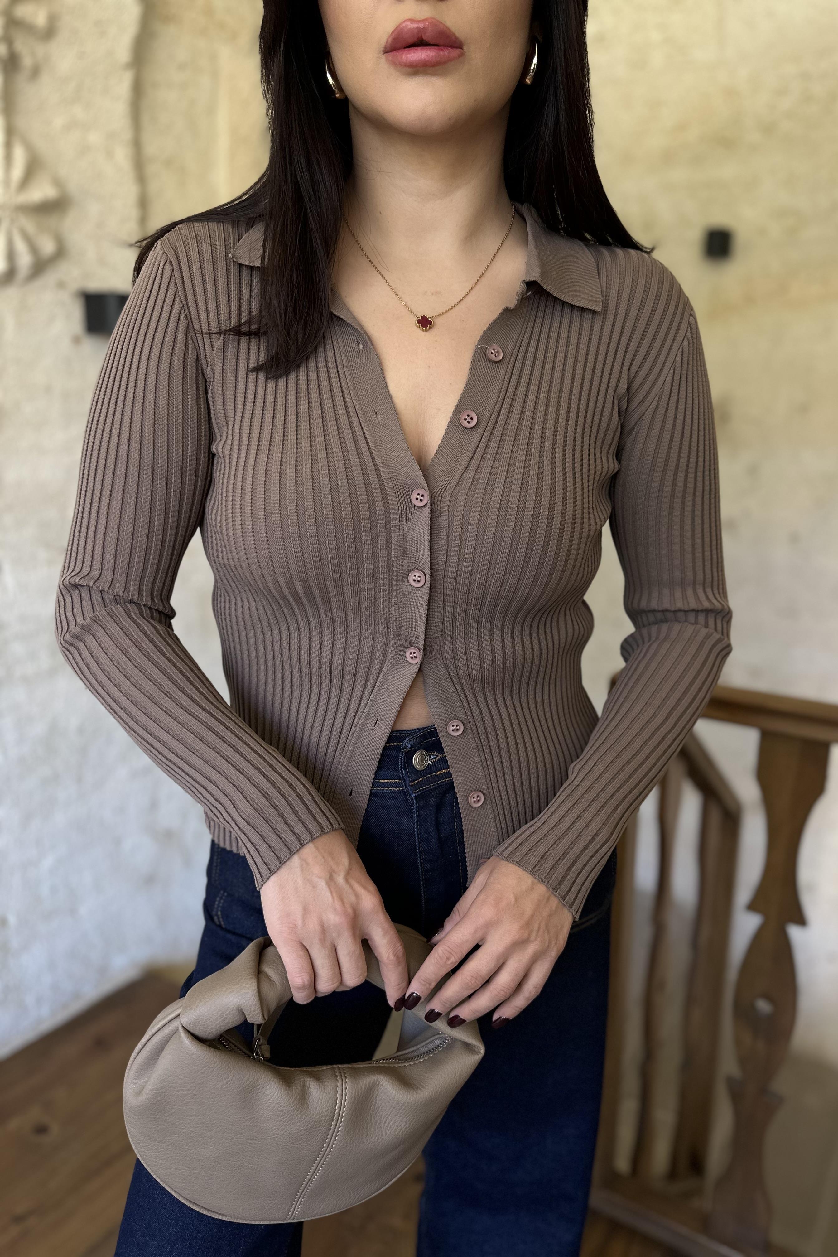 Vizon Renk Önden Düğmeli Çelik Triko Hırka