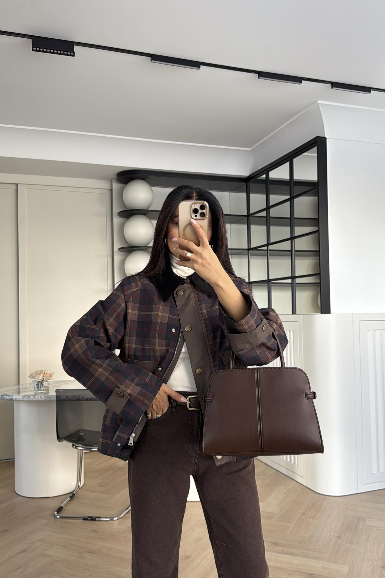 YAKASI KADİFE EKOSELİ CEKET