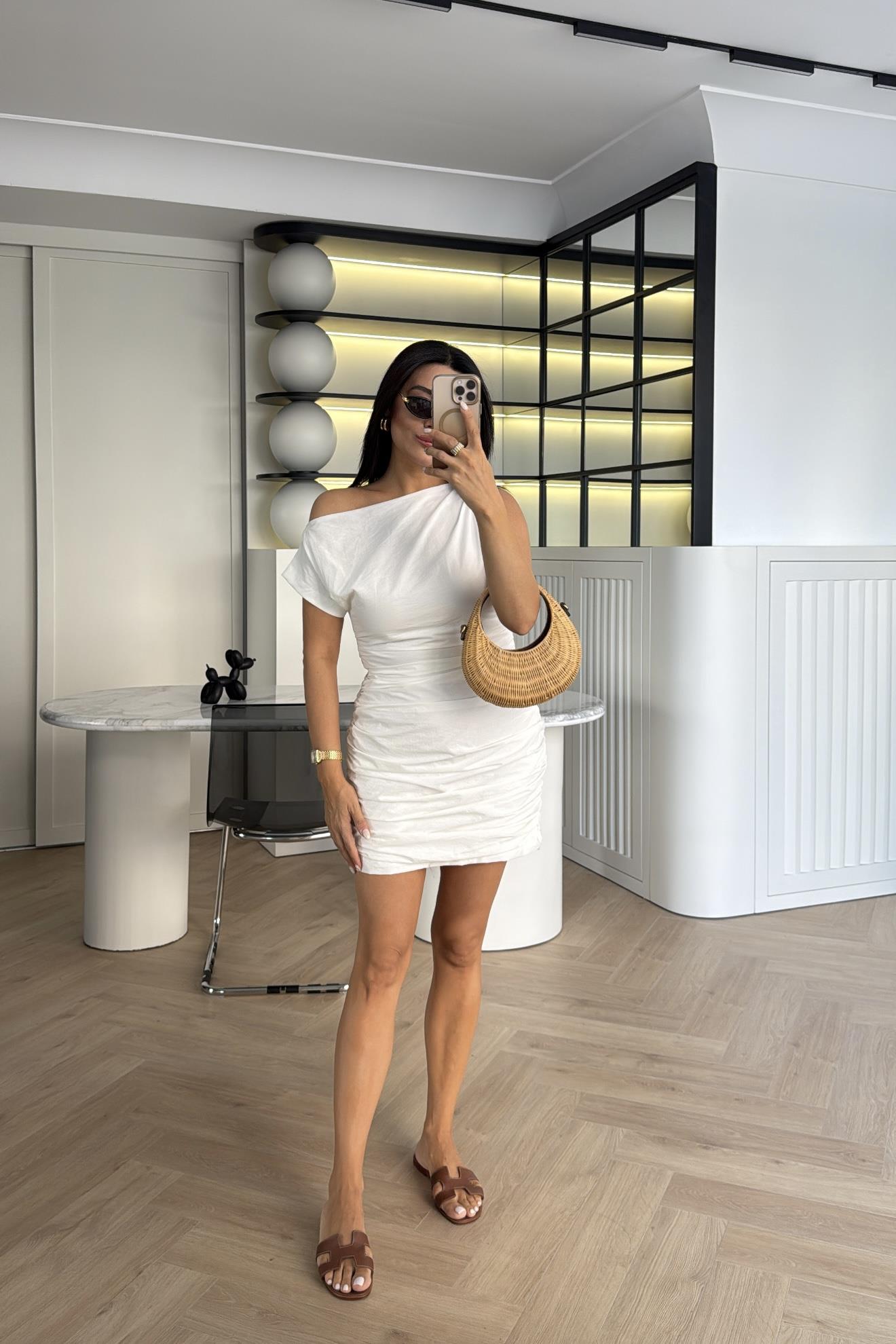 ZR MODEL DÜŞÜK OMUZ ELBİSE EKRU 