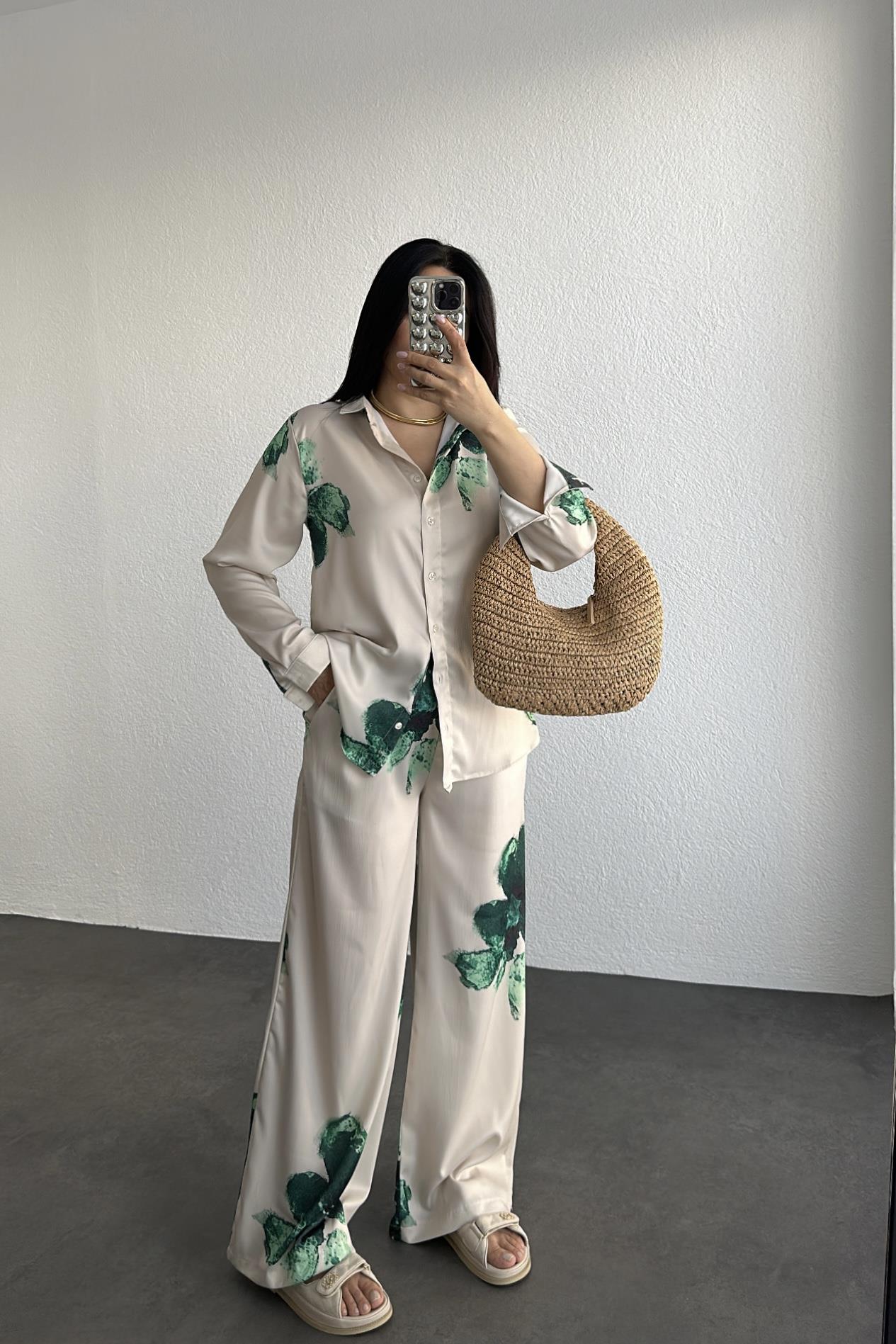 Zr Model Yeşil Çiçekli Gömlek Pantolon TakıGömlekm