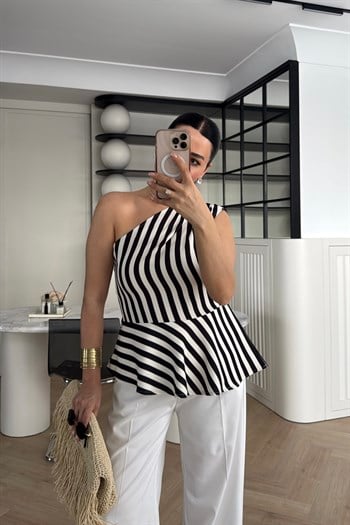 MARKA MODEL TEK OMUZ ÇİZGİLİ BLUZ 