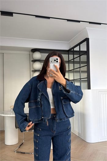YAKASI KADİFE DETAYLI DENİM CROP KOT CEKET LACİVERT 