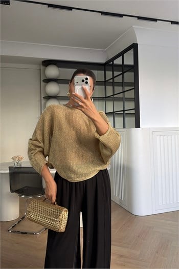 YARASA KOL ÖRME BLUZ GOLD 