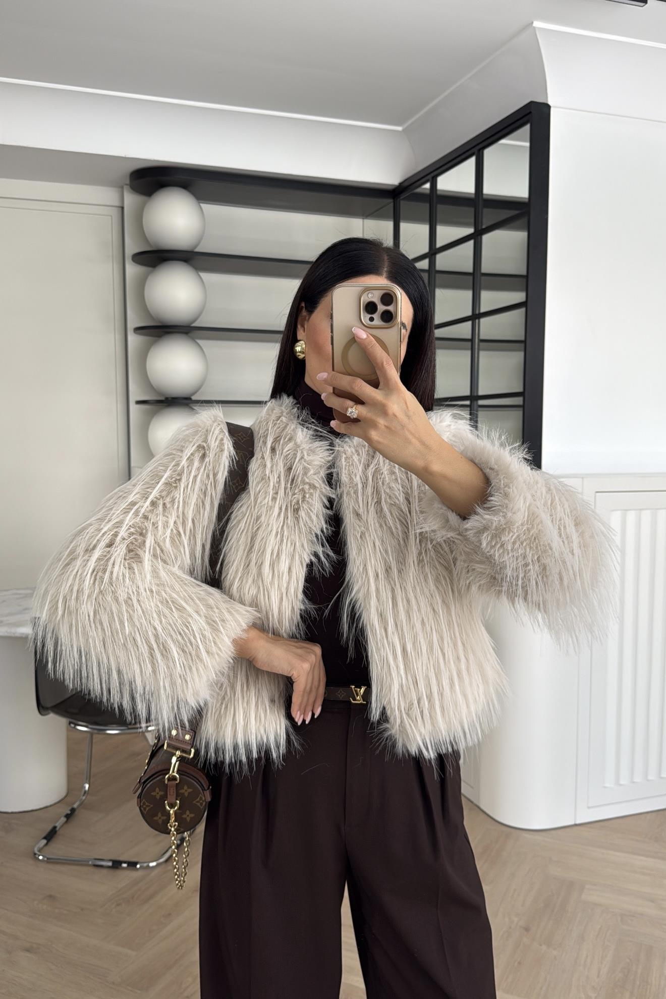 ASTARLI ÖNDEN KAPAMALI EKRU KÜRK 