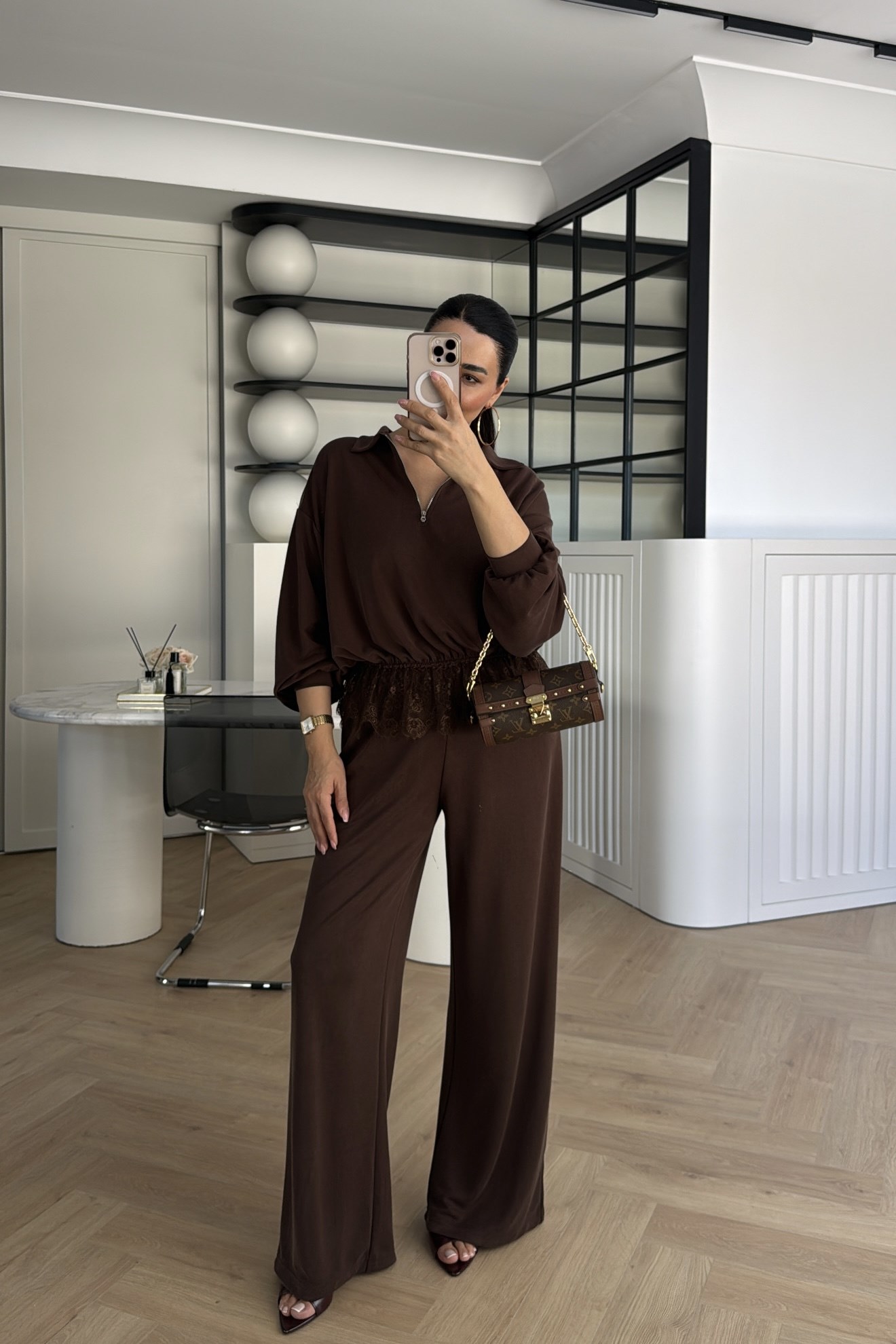 BELİ DANTEL DETAYLI TENSEL TAKIM KAHVE 