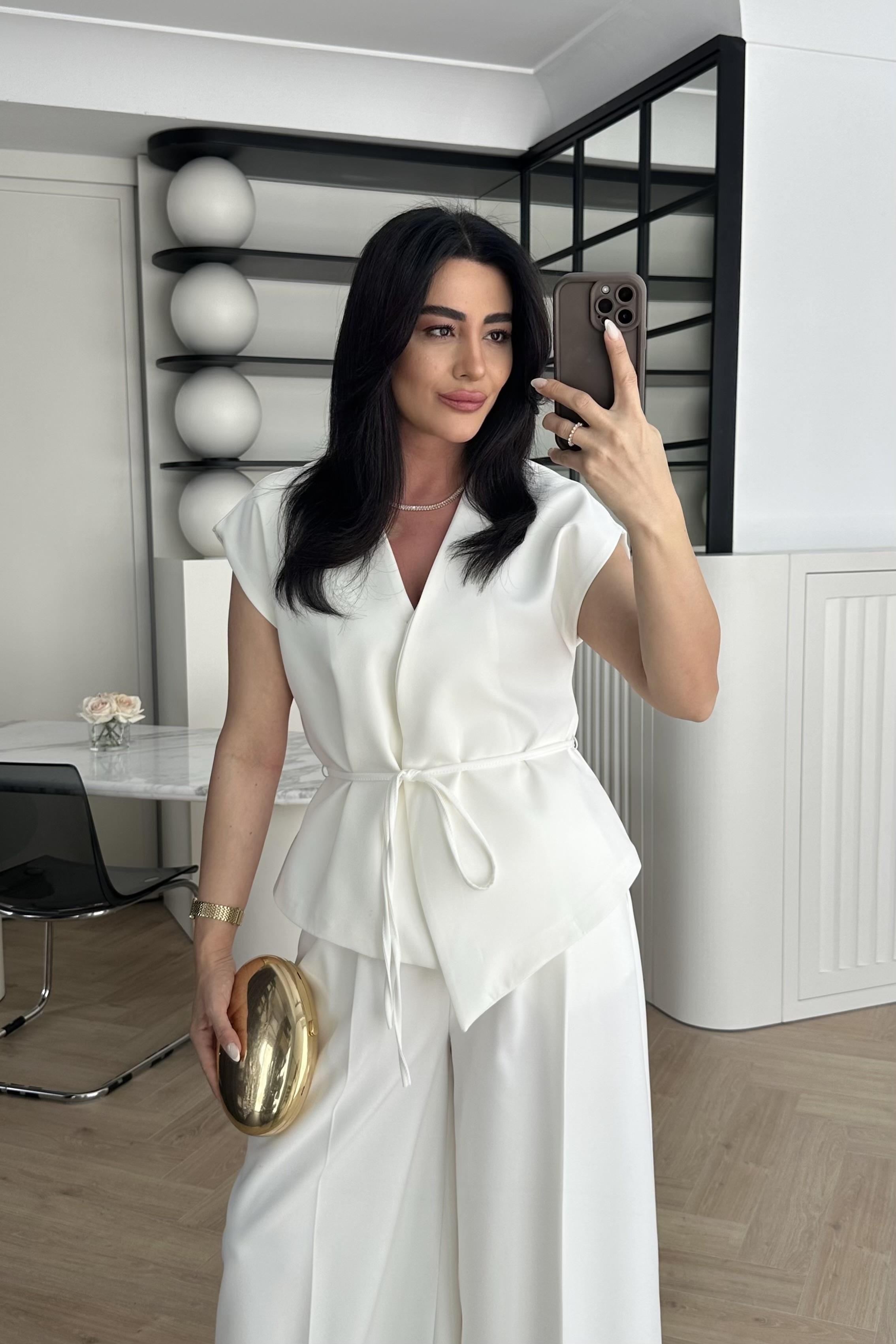 Beyaz Astarlı Yelek Pantolon Takım